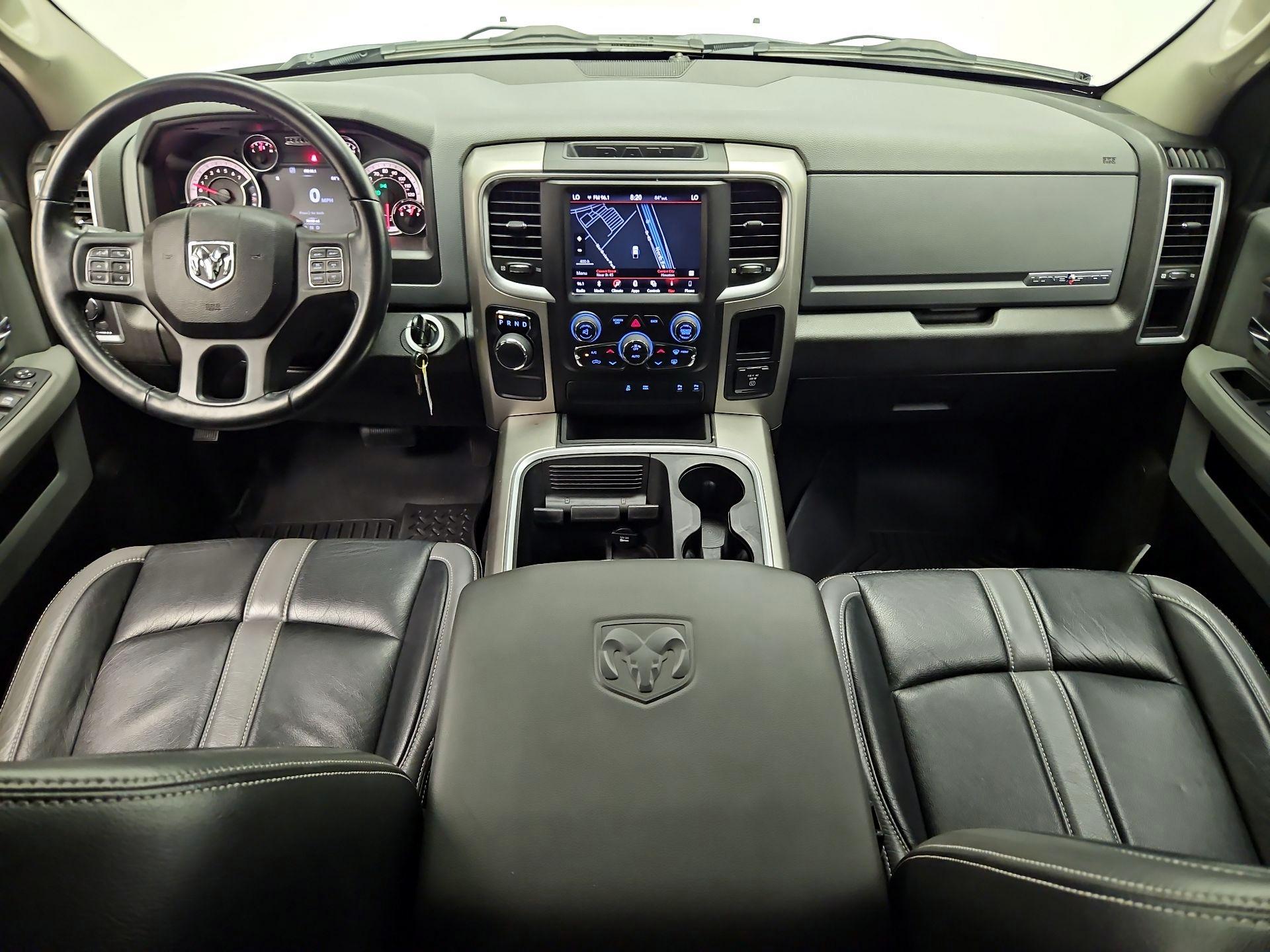 Thumbnail: 2019 RAM 1500 Classic - 9