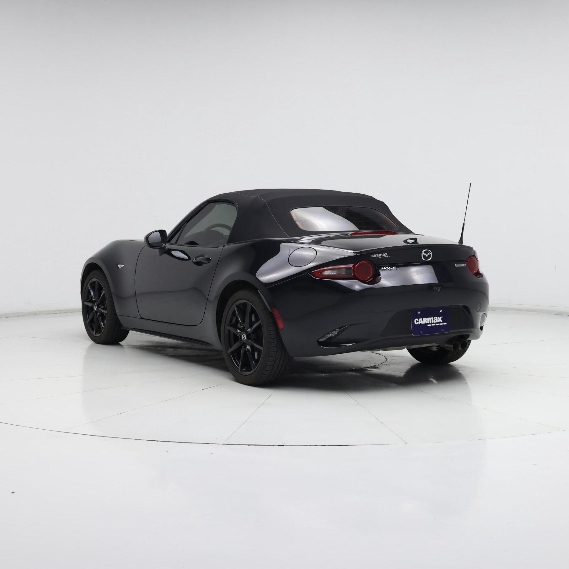 Thumbnail: 2021 Mazda MX-5 Miata - 2