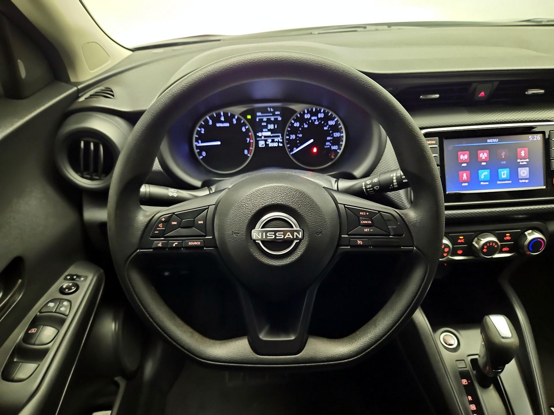 Thumbnail: 2023 Nissan Kicks - 10