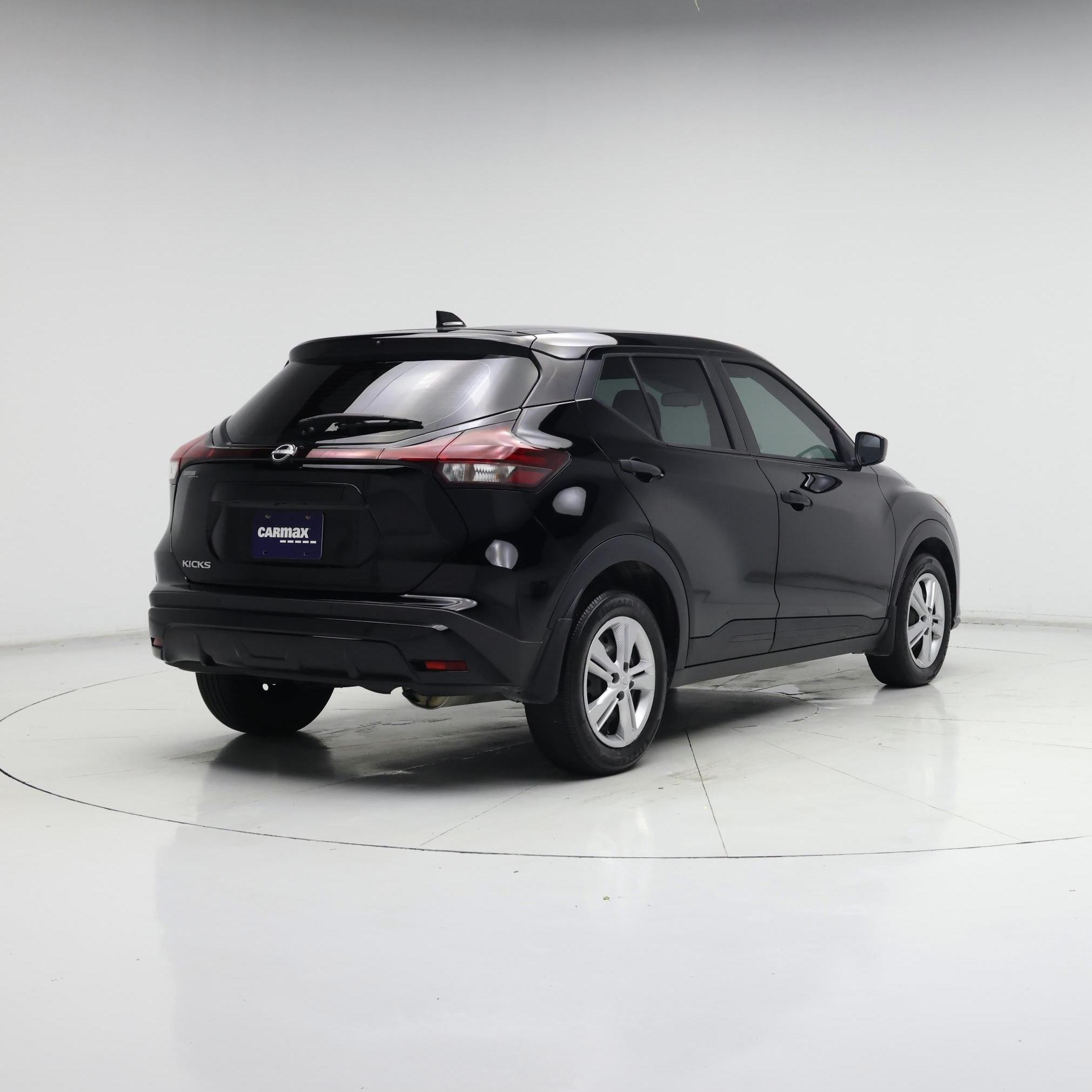 Thumbnail: 2023 Nissan Kicks - 8