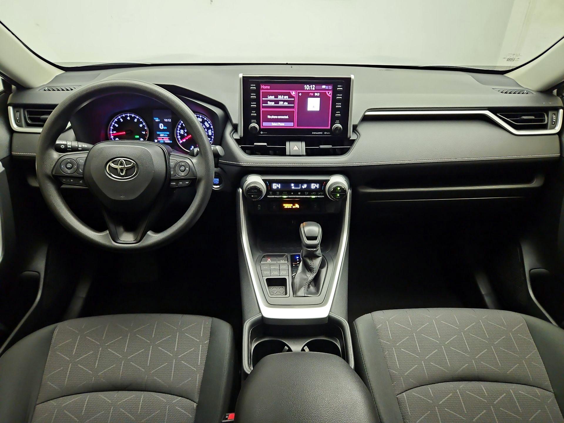 Thumbnail: 2019 Toyota RAV4 - 9