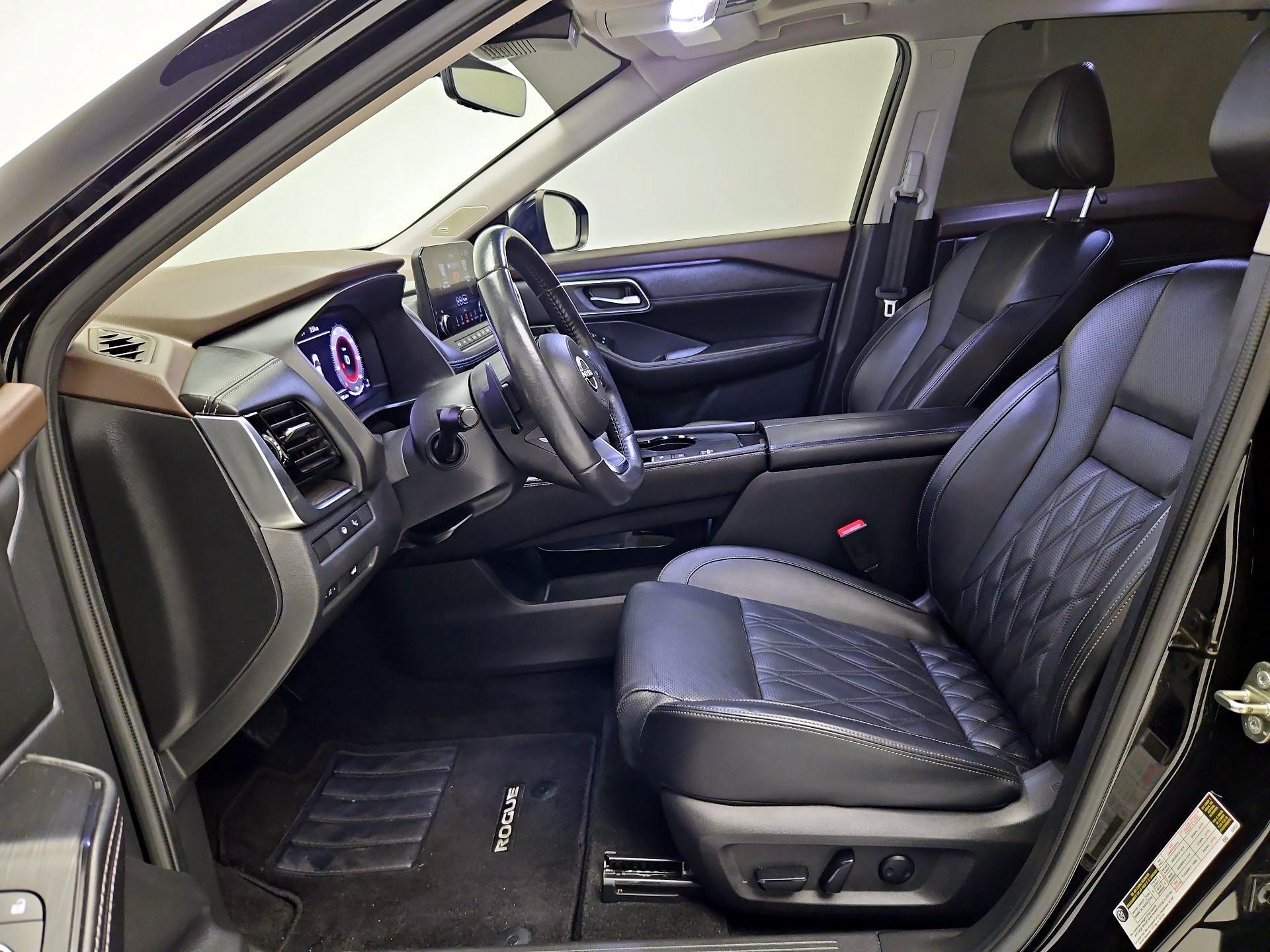 Thumbnail: 2023 Nissan Rogue - 11