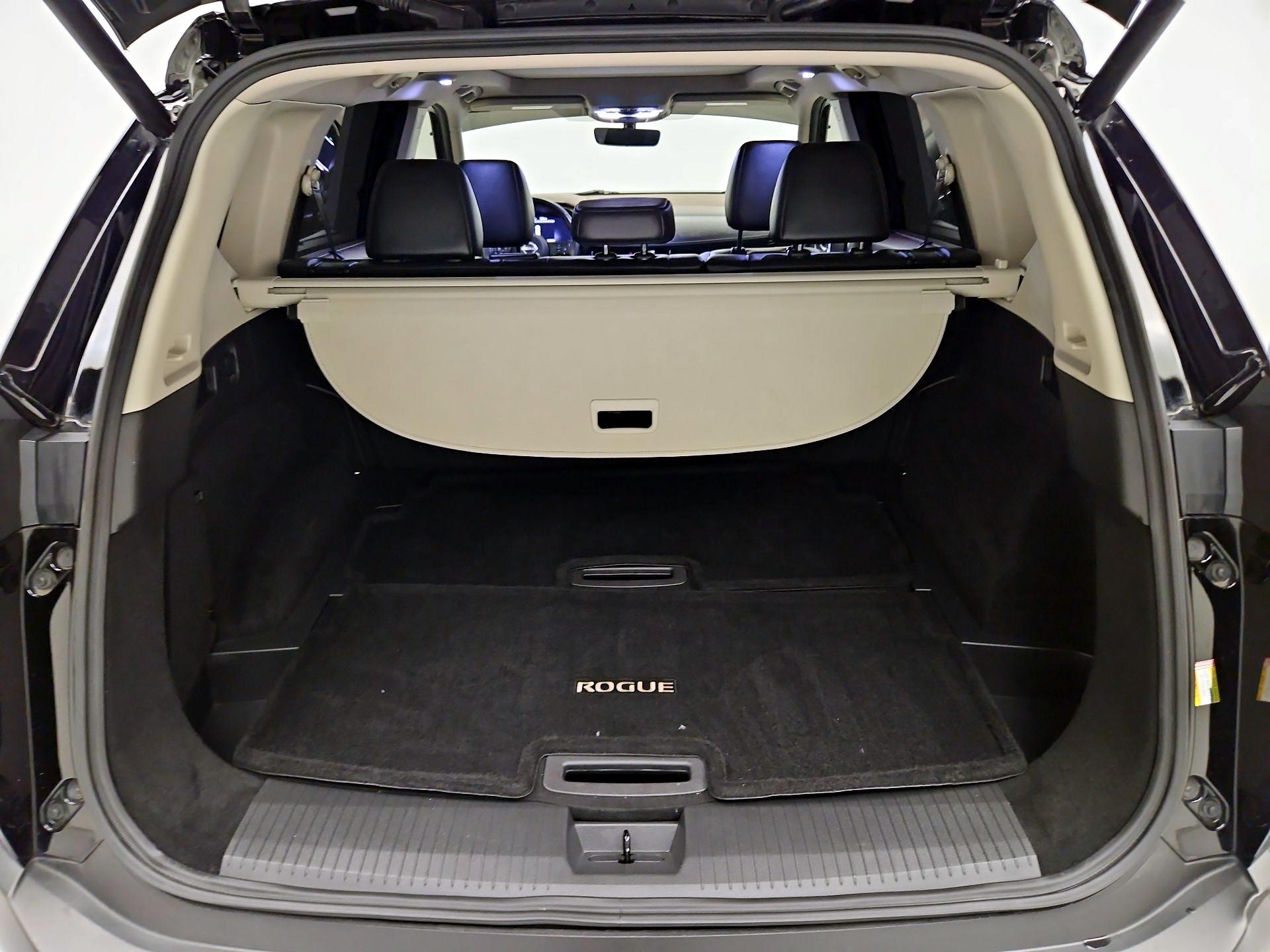 Thumbnail: 2023 Nissan Rogue - 18