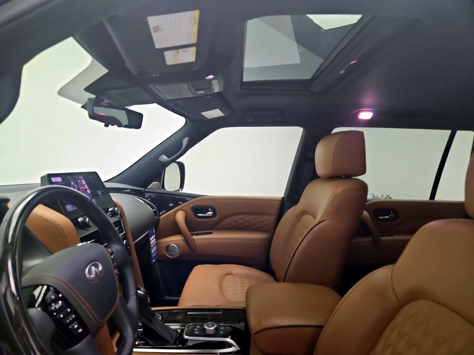 Thumbnail: 2022 INFINITI QX80 - 20