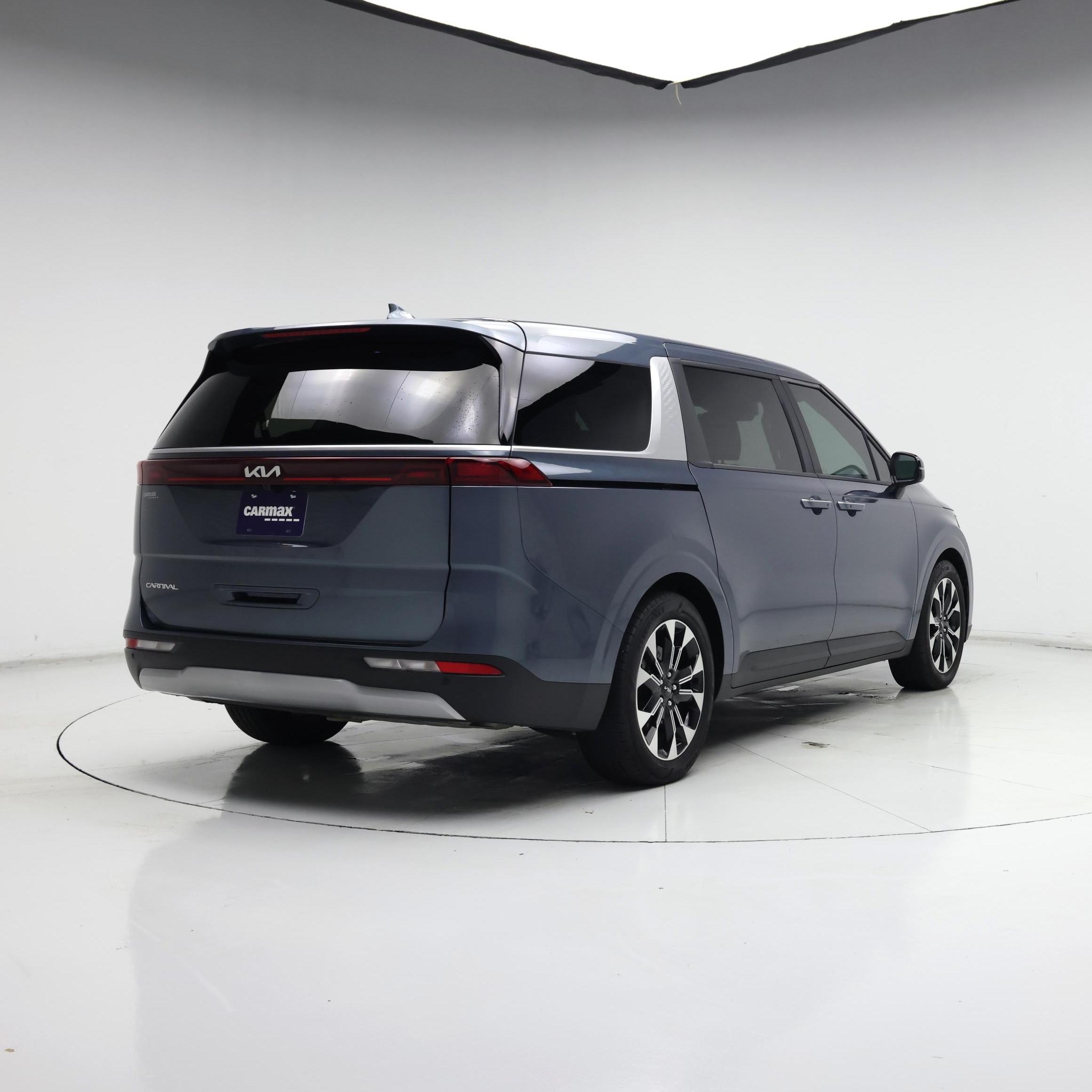 Thumbnail: 2024 Kia Carnival - 8