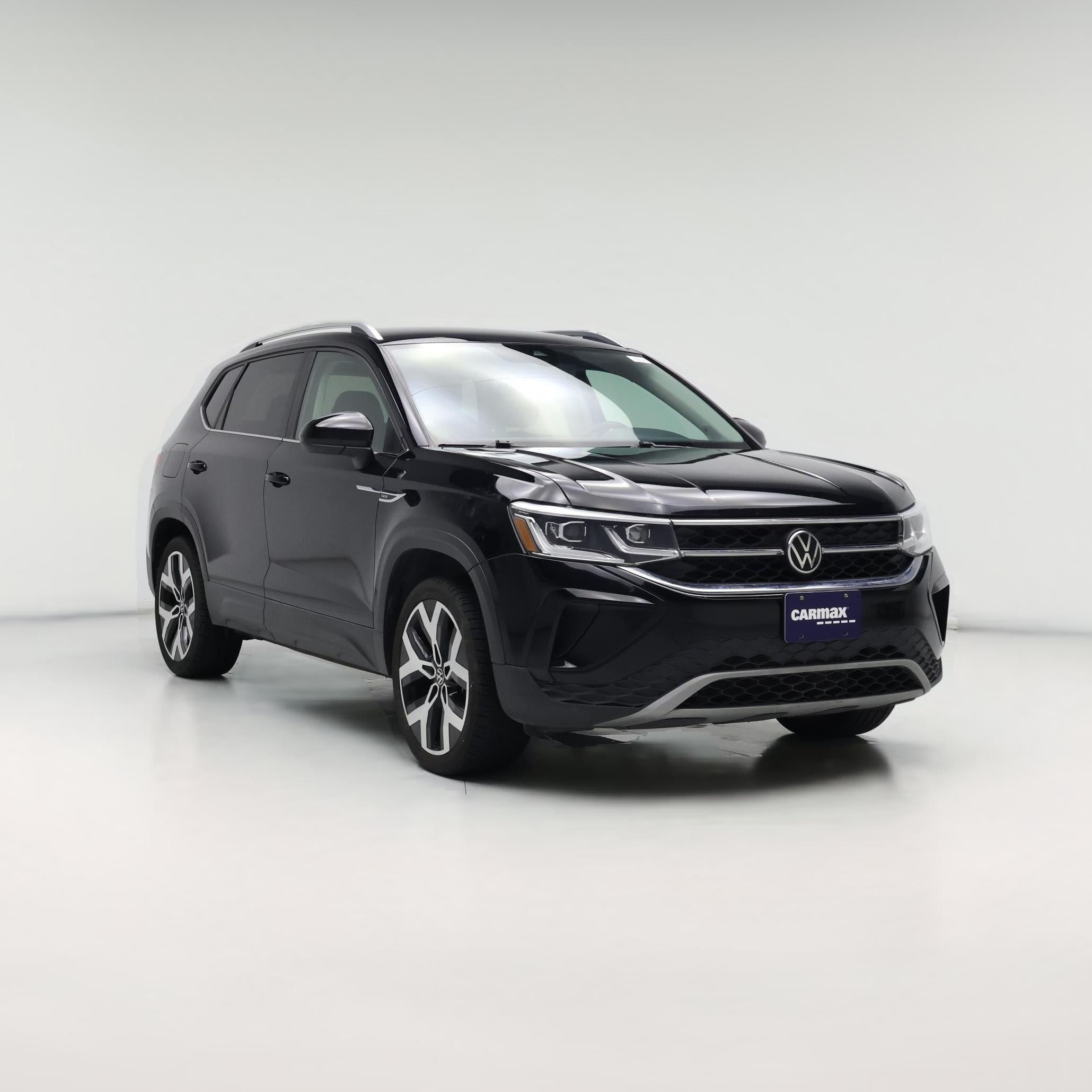 Thumbnail: 2022 Volkswagen Taos - 1