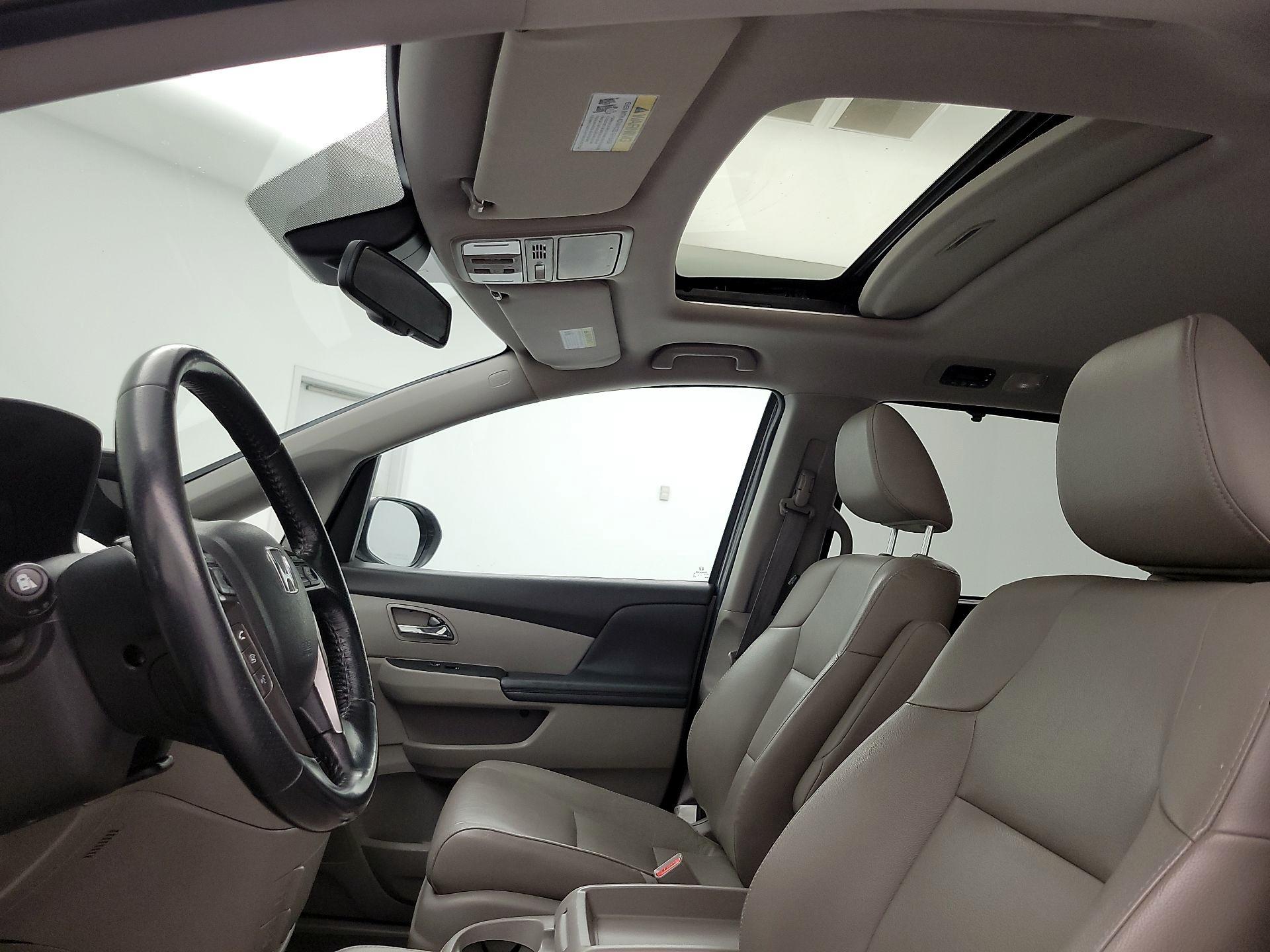 Thumbnail: 2017 Honda Odyssey - 20