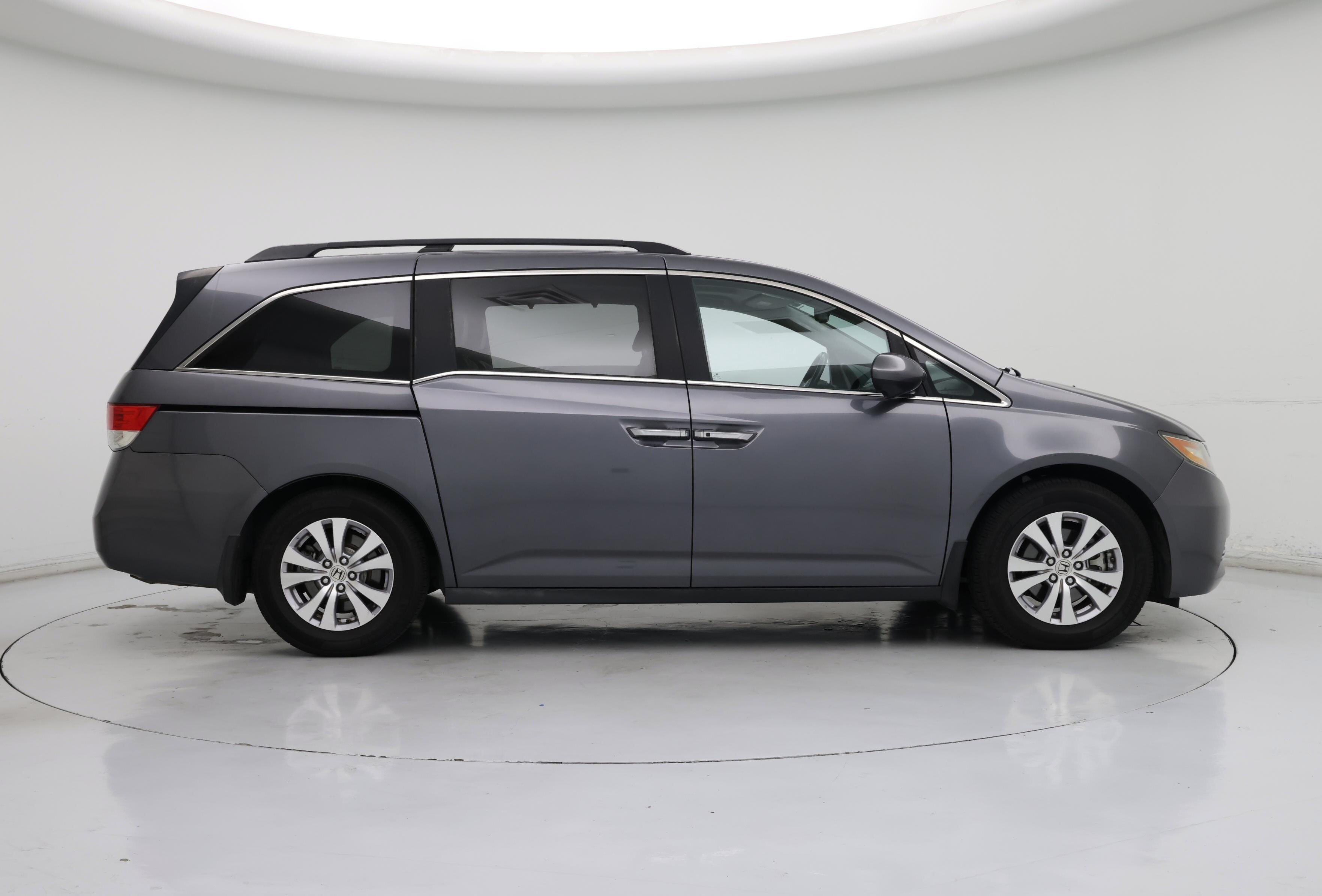 Thumbnail: 2017 Honda Odyssey - 7