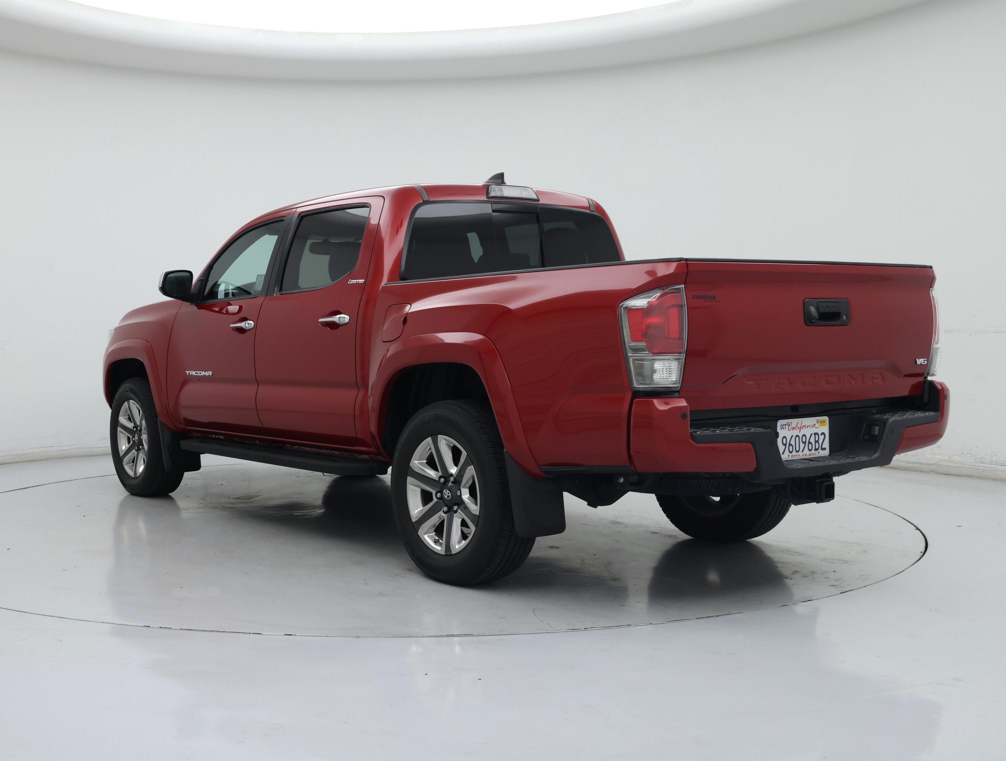 Thumbnail: 2017 Toyota Tacoma - 2