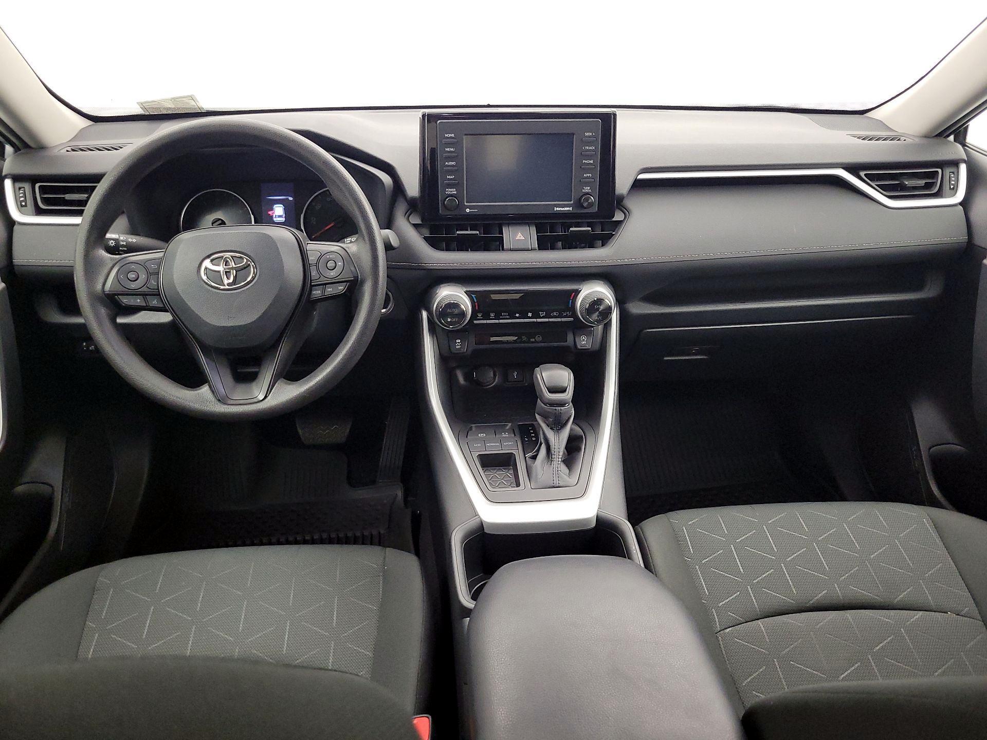 Thumbnail: 2022 Toyota RAV4 - 9