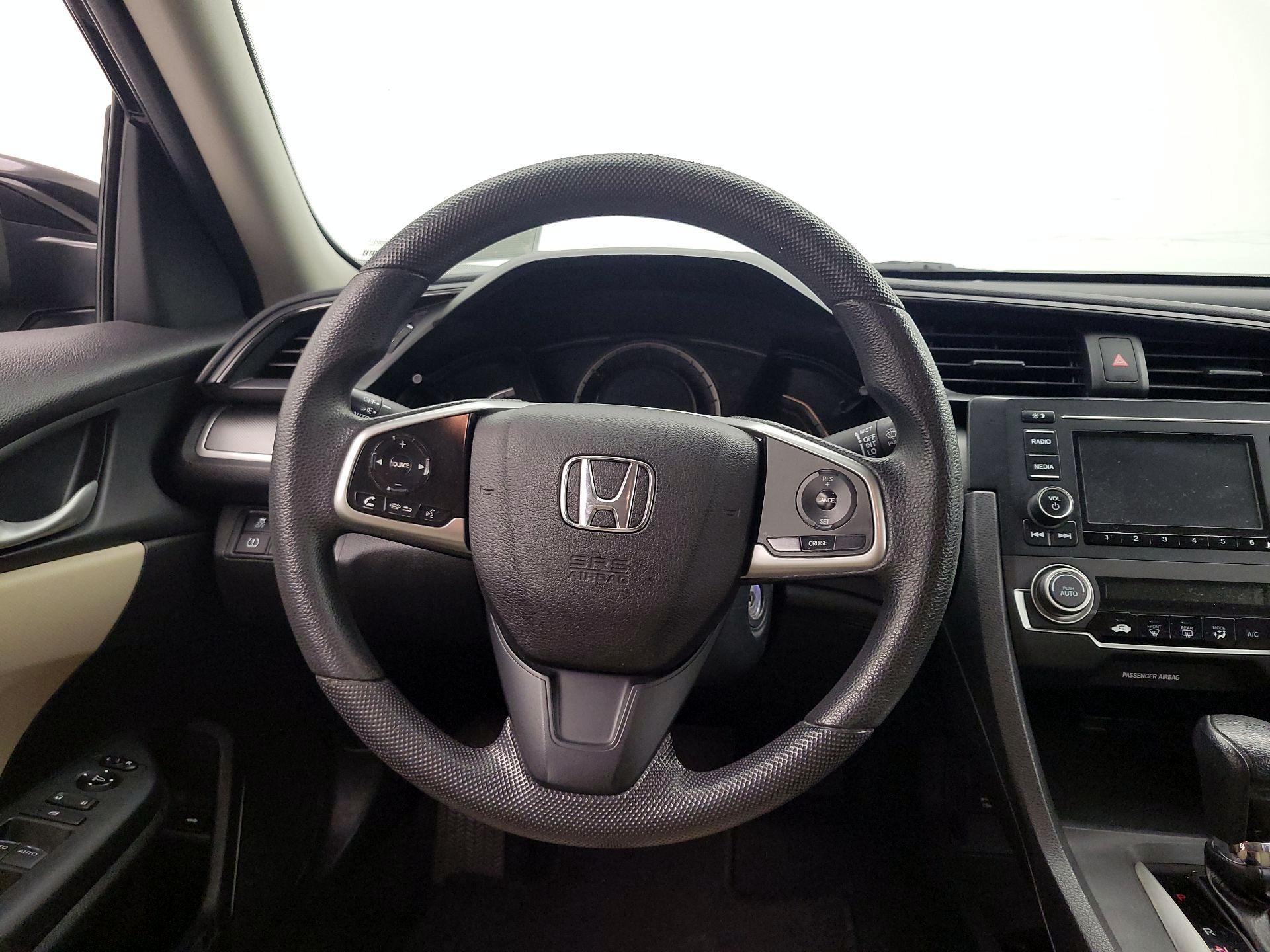 Thumbnail: 2017 Honda Civic - 10