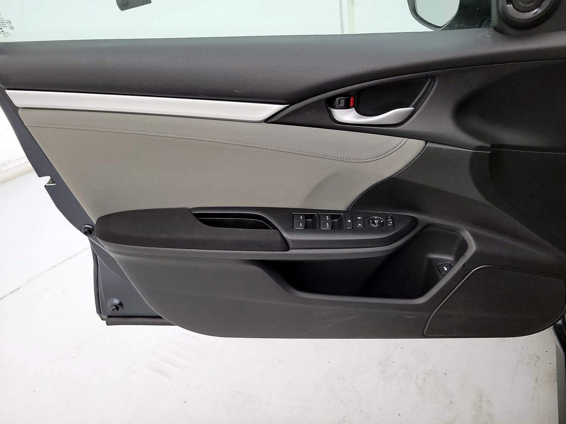 Thumbnail: 2019 Honda Civic - 12