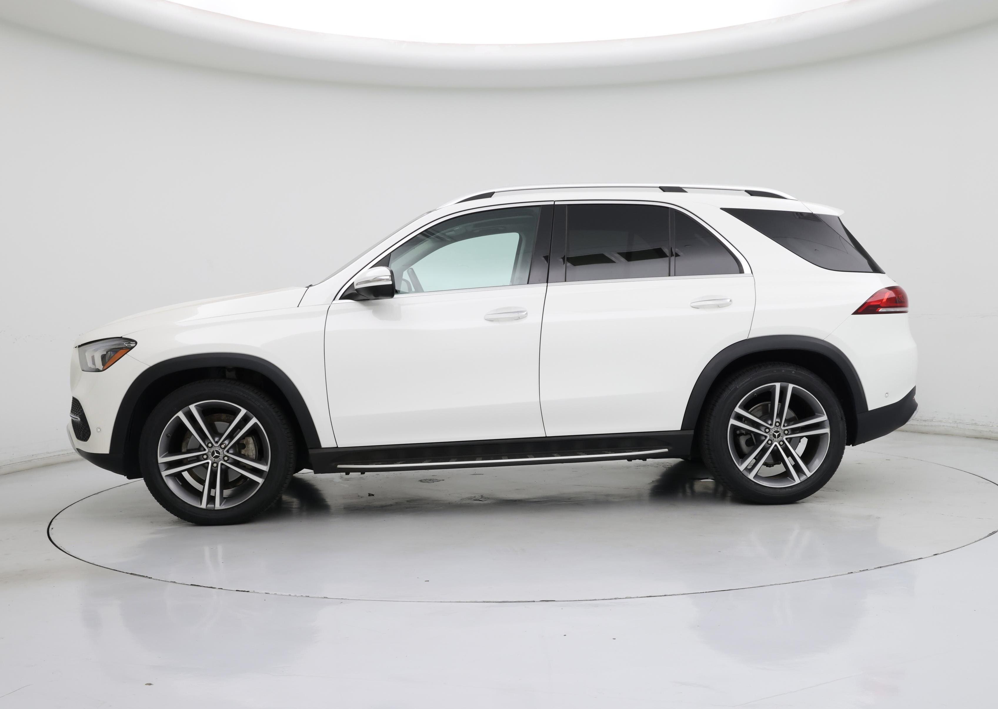 Thumbnail: 2020 Mercedes-Benz GLE - 3