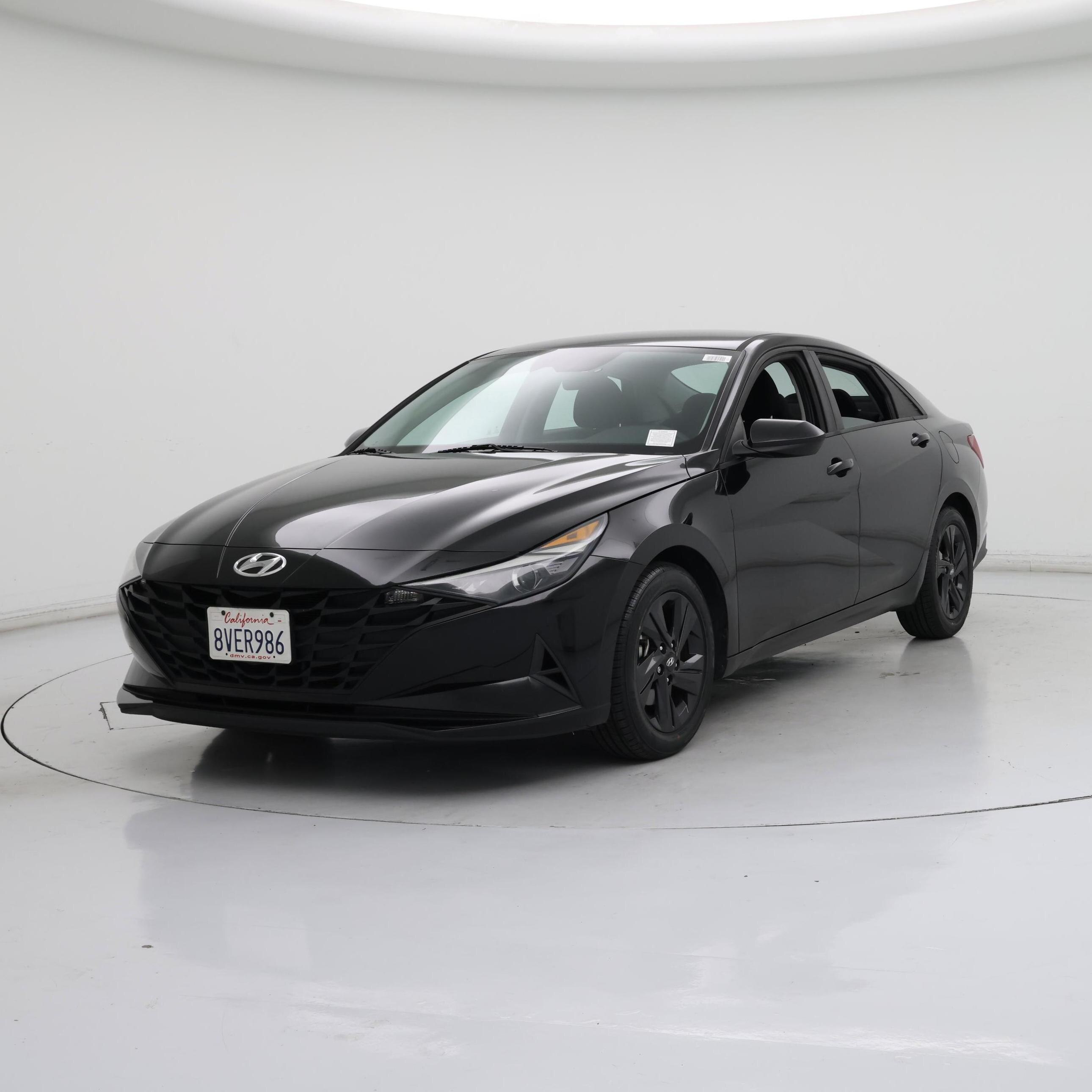 Thumbnail: 2021 Hyundai Elantra - 4