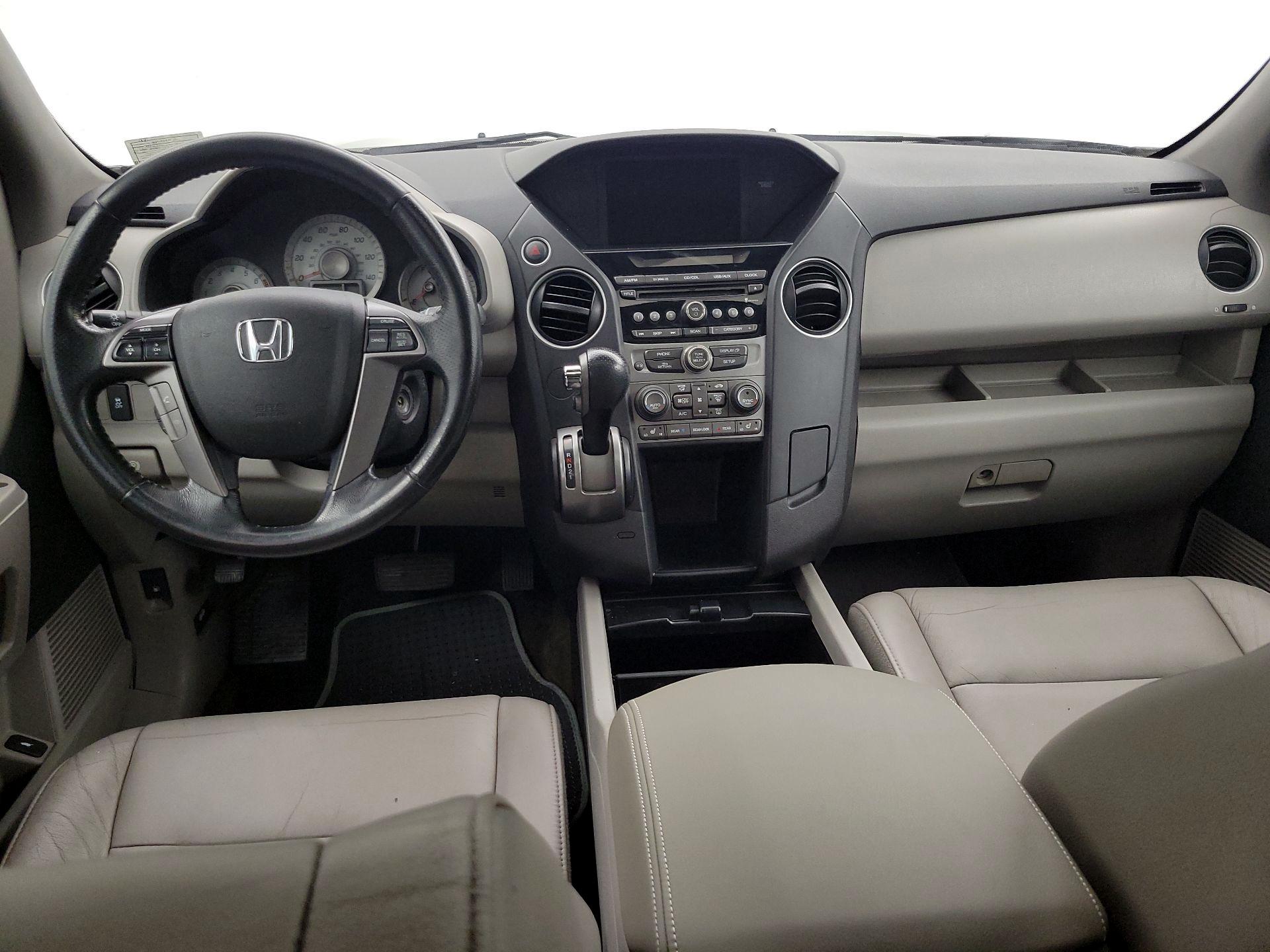 Thumbnail: 2014 Honda Pilot - 9