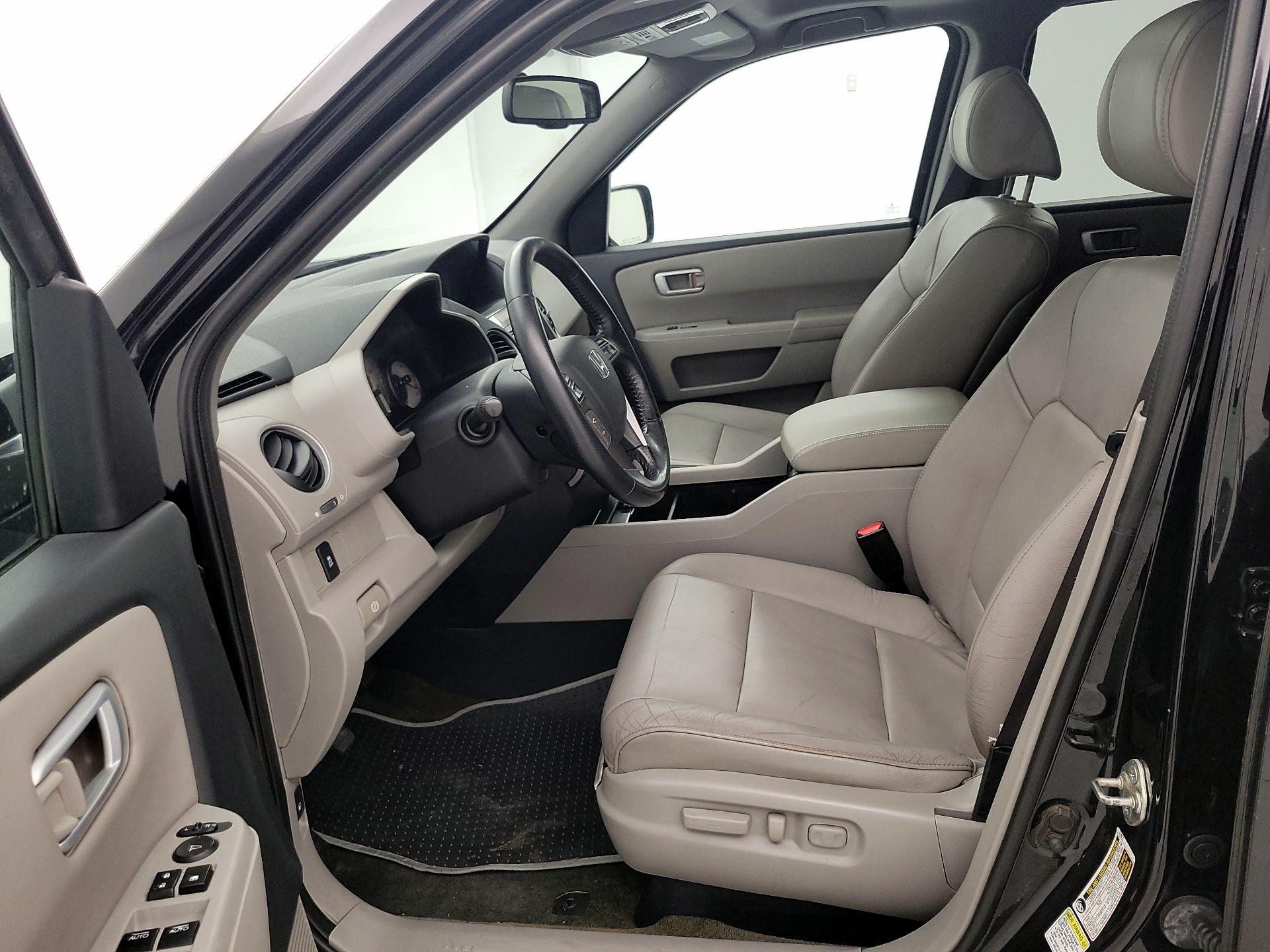 Thumbnail: 2014 Honda Pilot - 11
