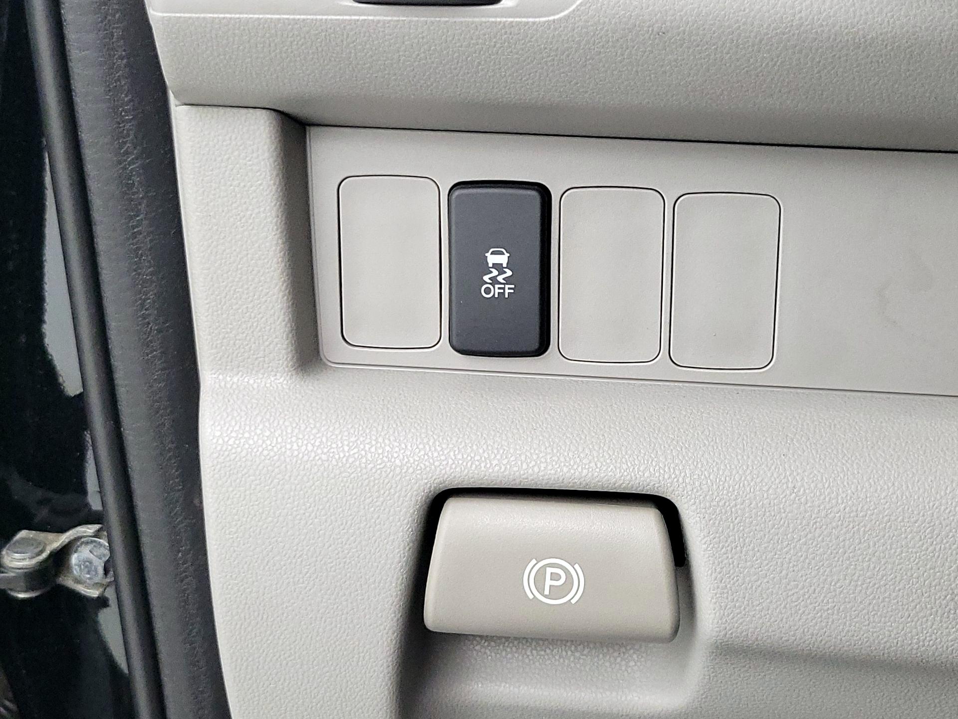 Thumbnail: 2014 Honda Pilot - 13