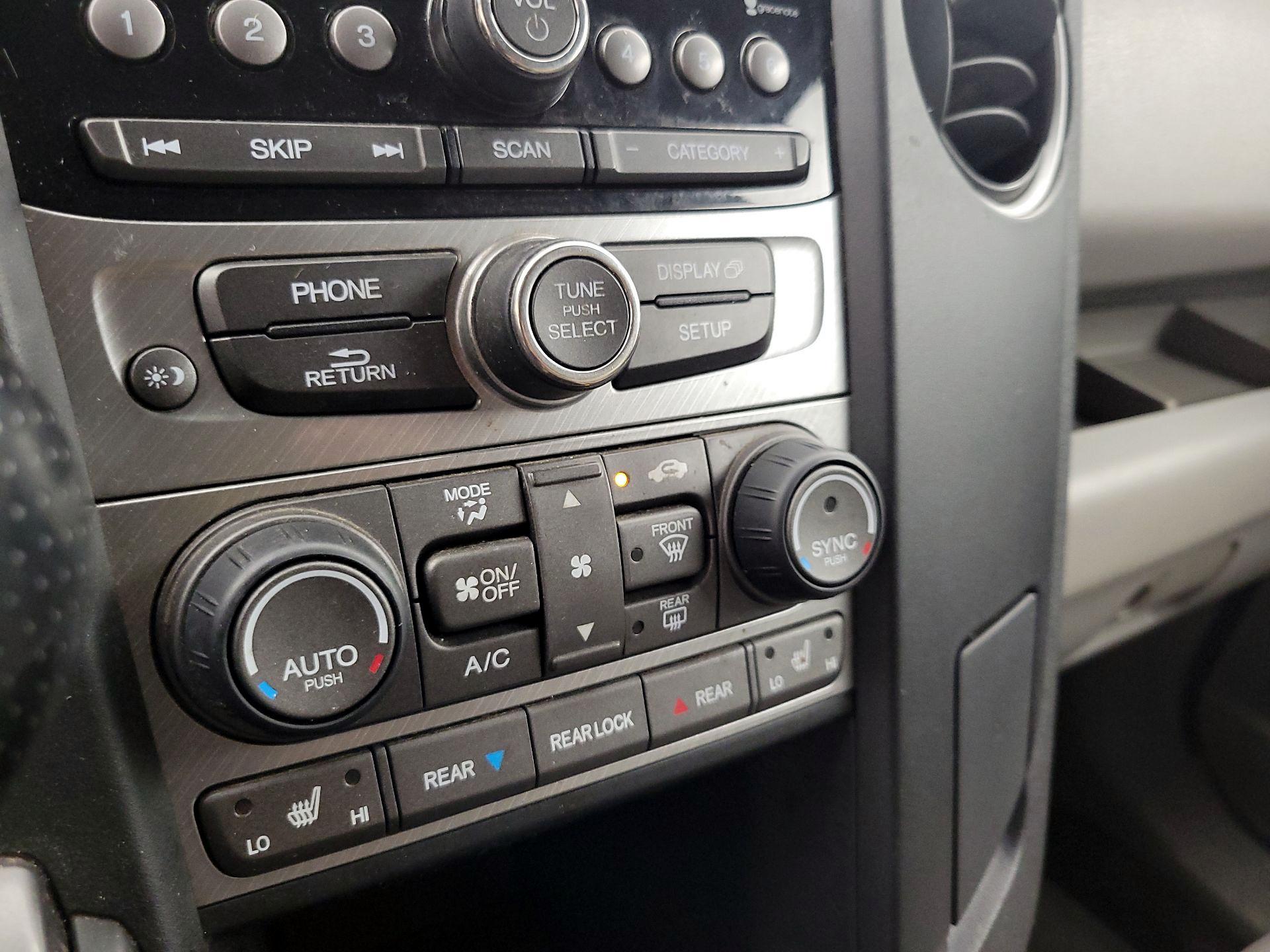 Thumbnail: 2014 Honda Pilot - 16
