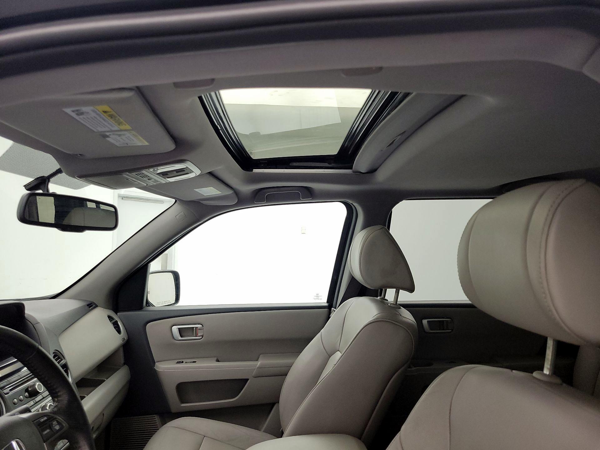 Thumbnail: 2014 Honda Pilot - 18