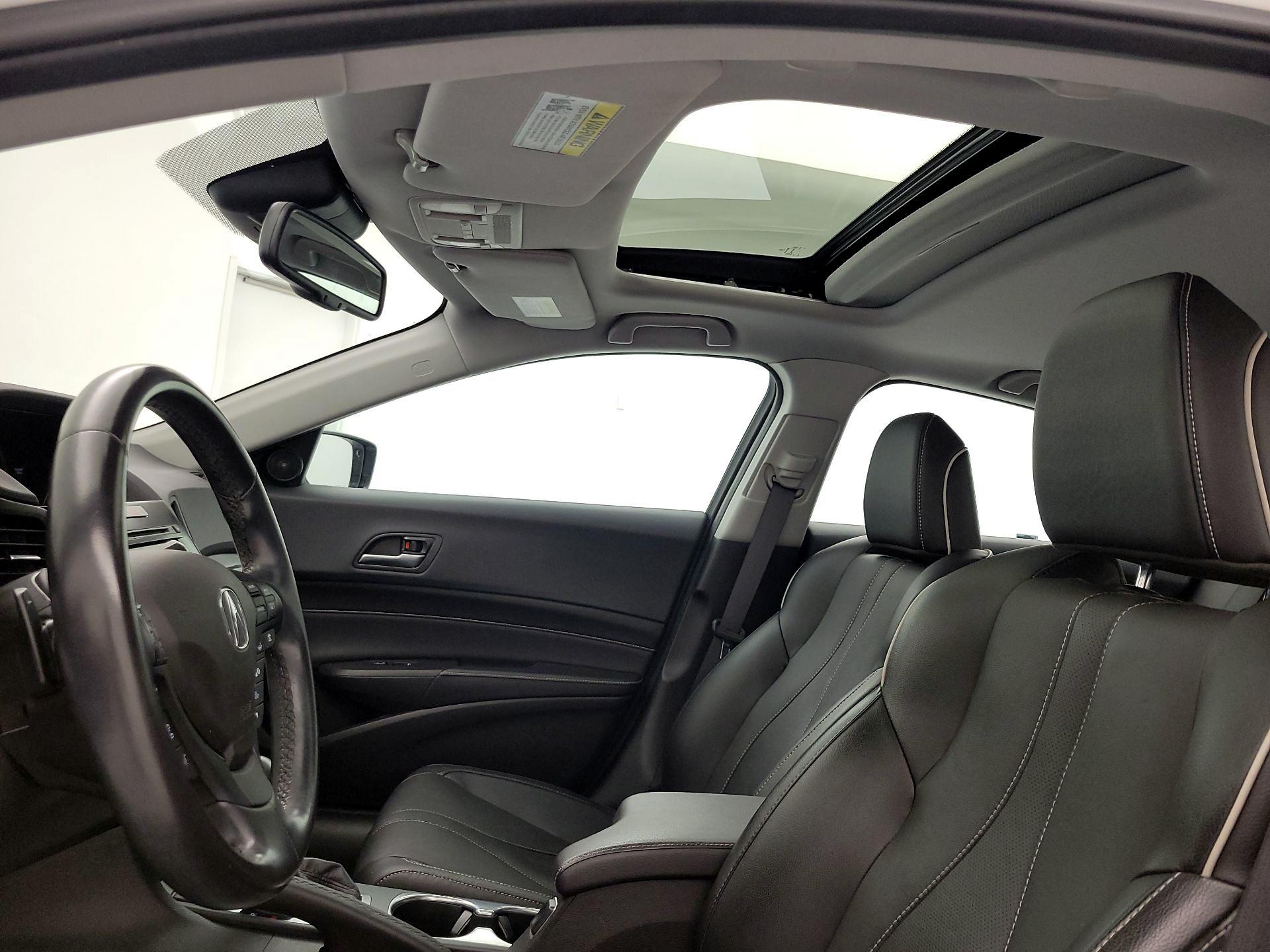 Thumbnail: 2022 Acura ILX - 19