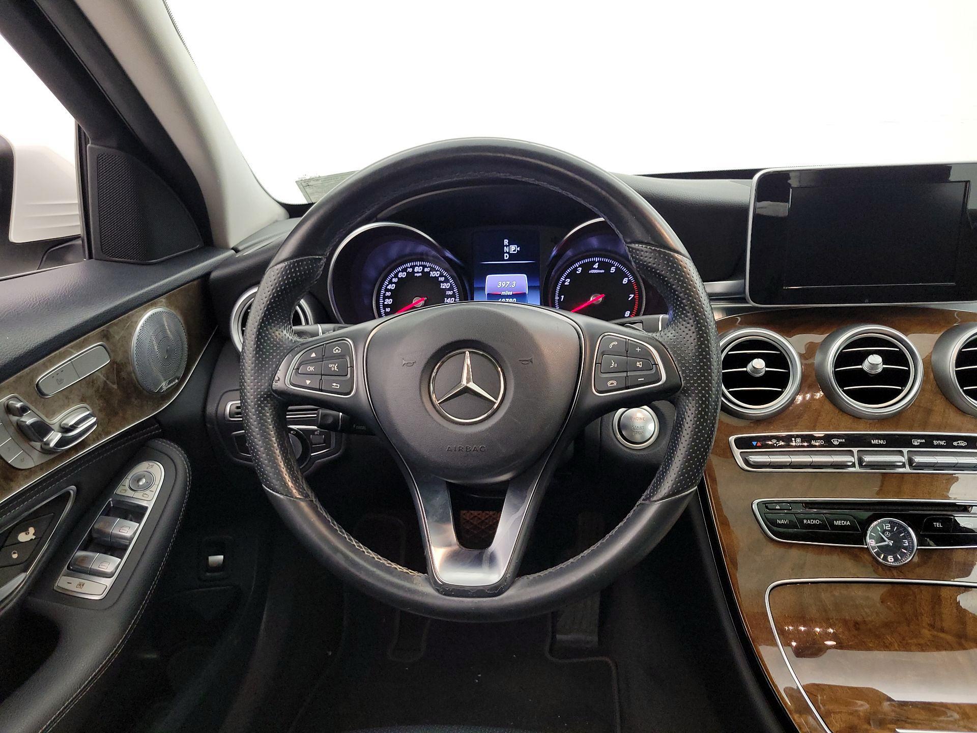 Thumbnail: 2015 Mercedes-Benz C-Class - 10