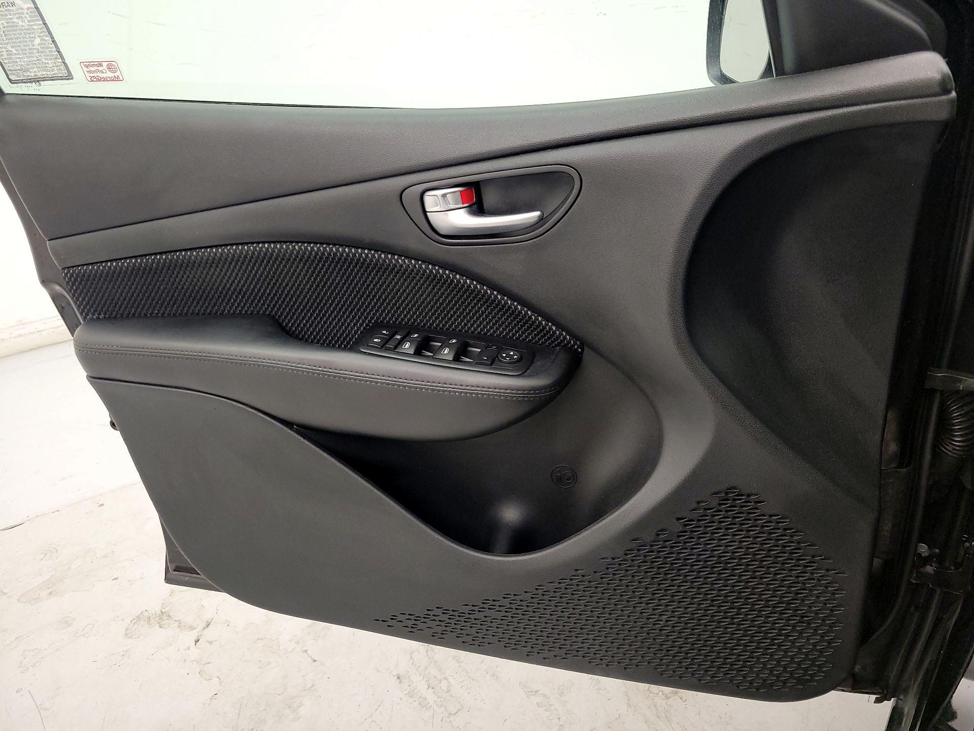 Thumbnail: 2016 Dodge Dart - 12