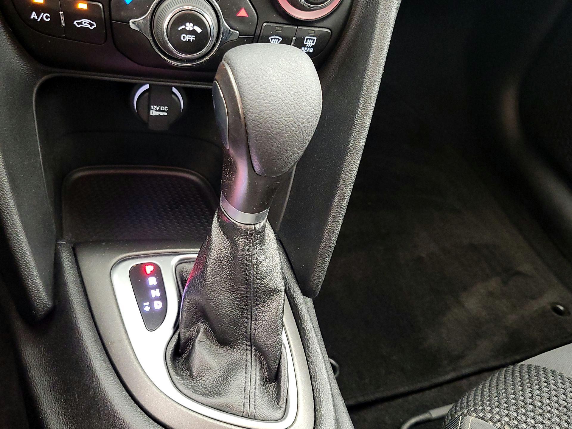 Thumbnail: 2016 Dodge Dart - 18