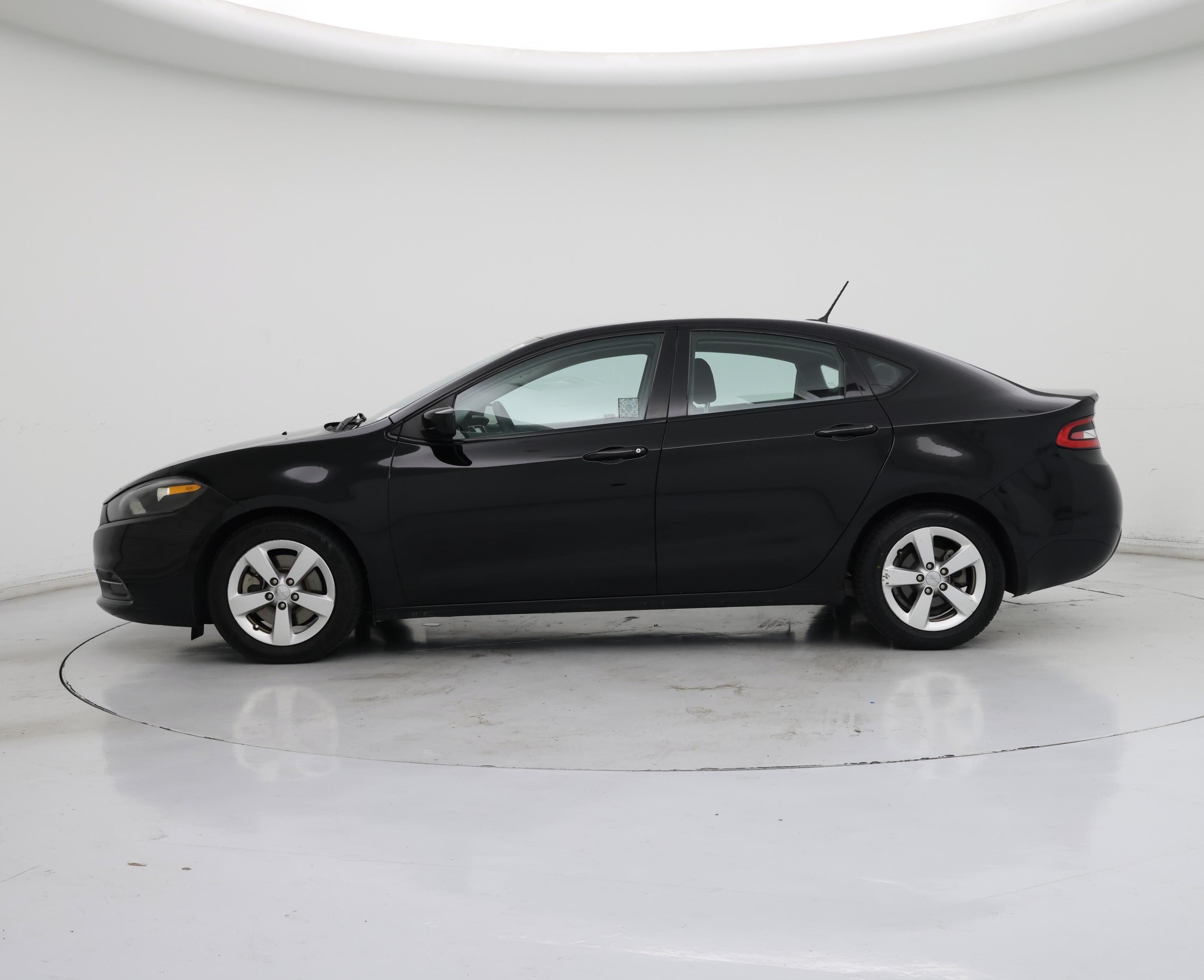Thumbnail: 2016 Dodge Dart - 3