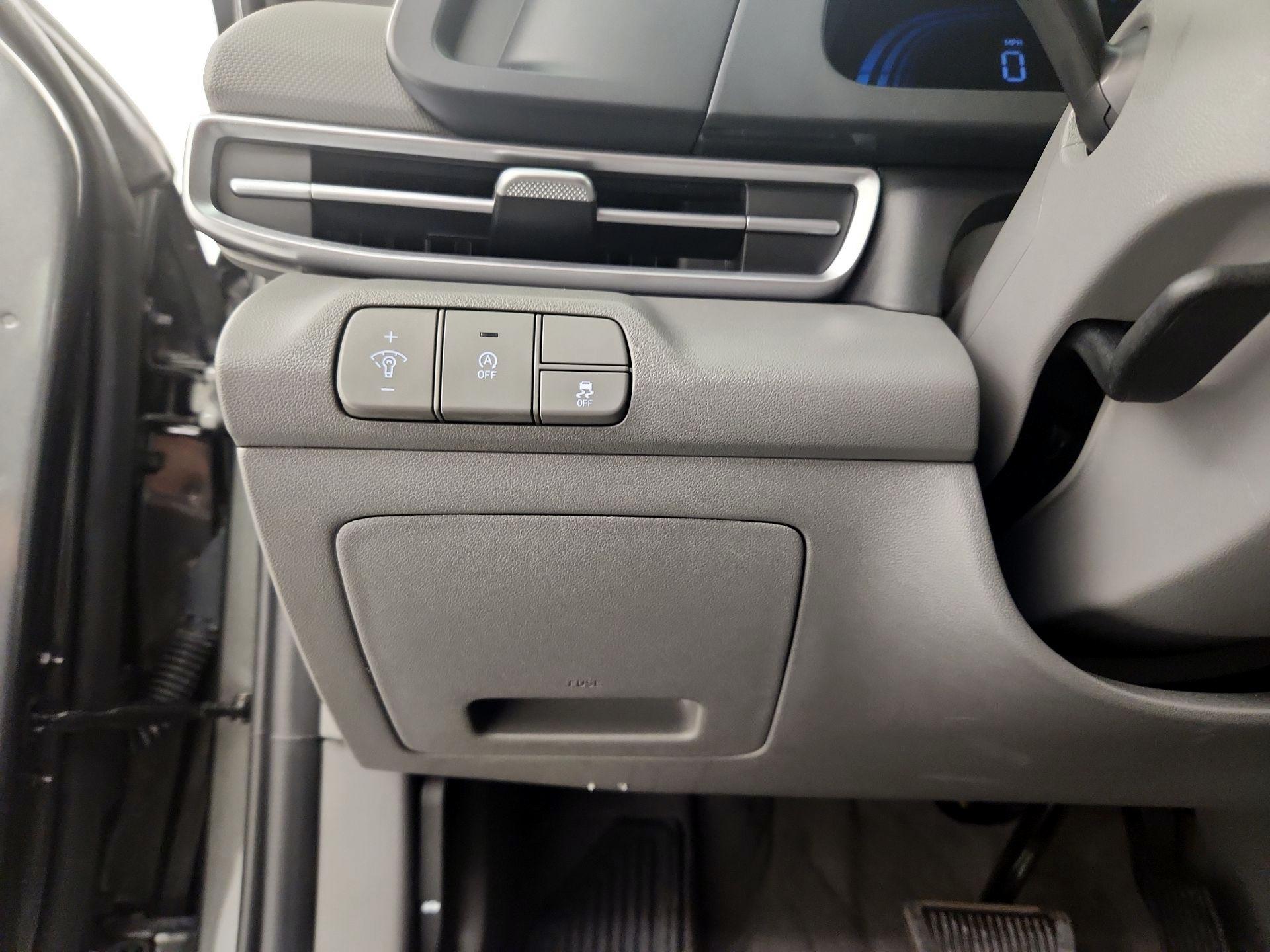 Thumbnail: 2024 Hyundai Elantra - 13