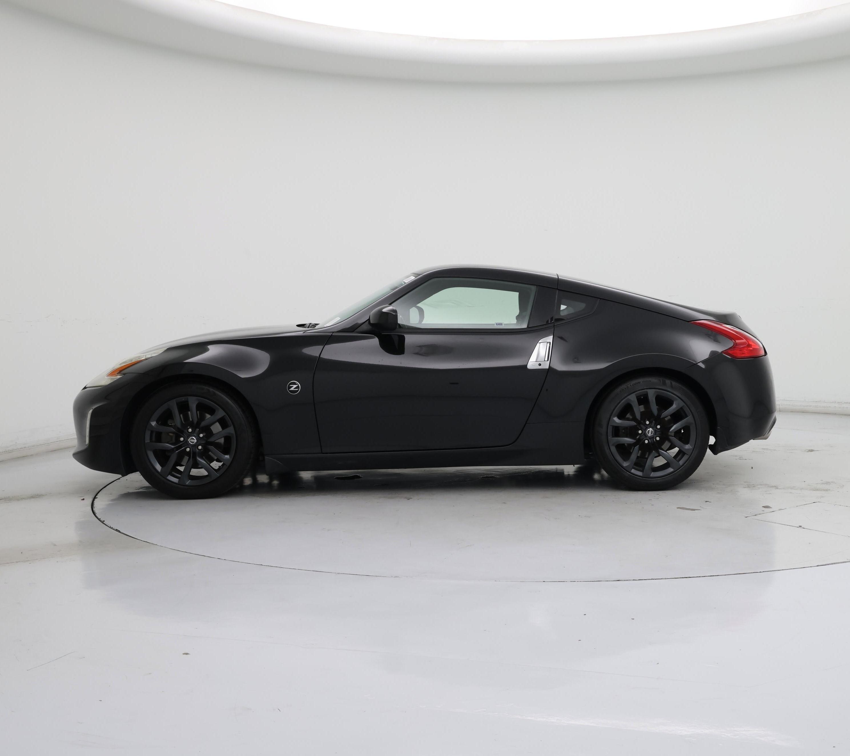 Thumbnail: 2015 Nissan Z - 3