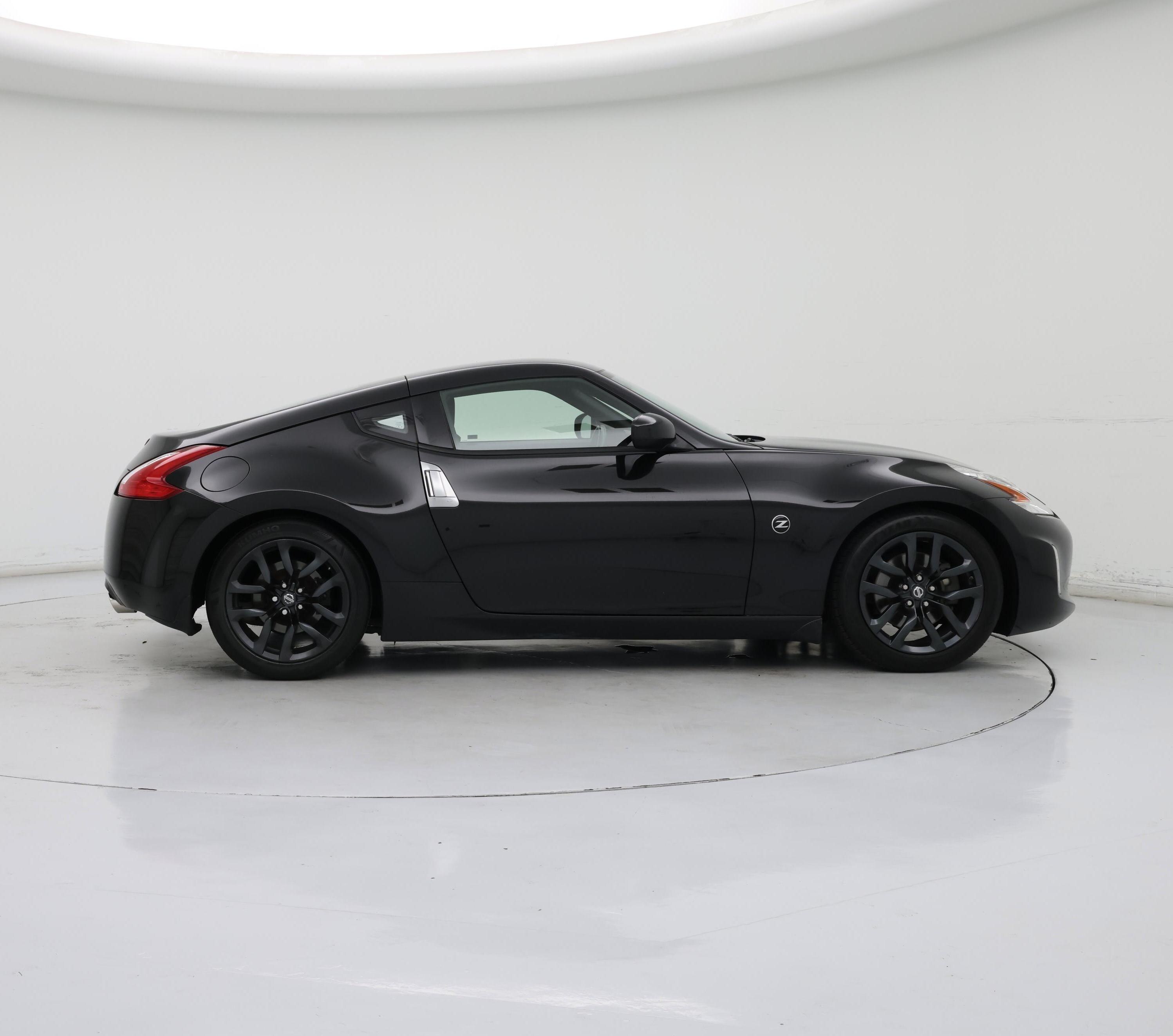 Thumbnail: 2015 Nissan Z - 7