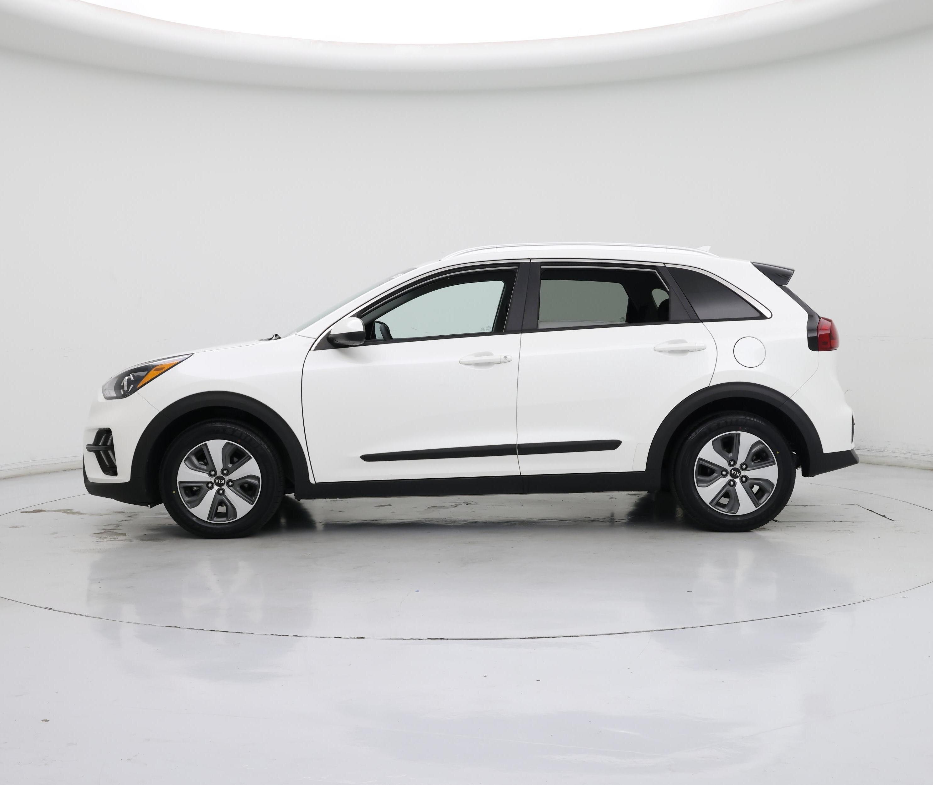 Thumbnail: 2021 Kia Niro - 3