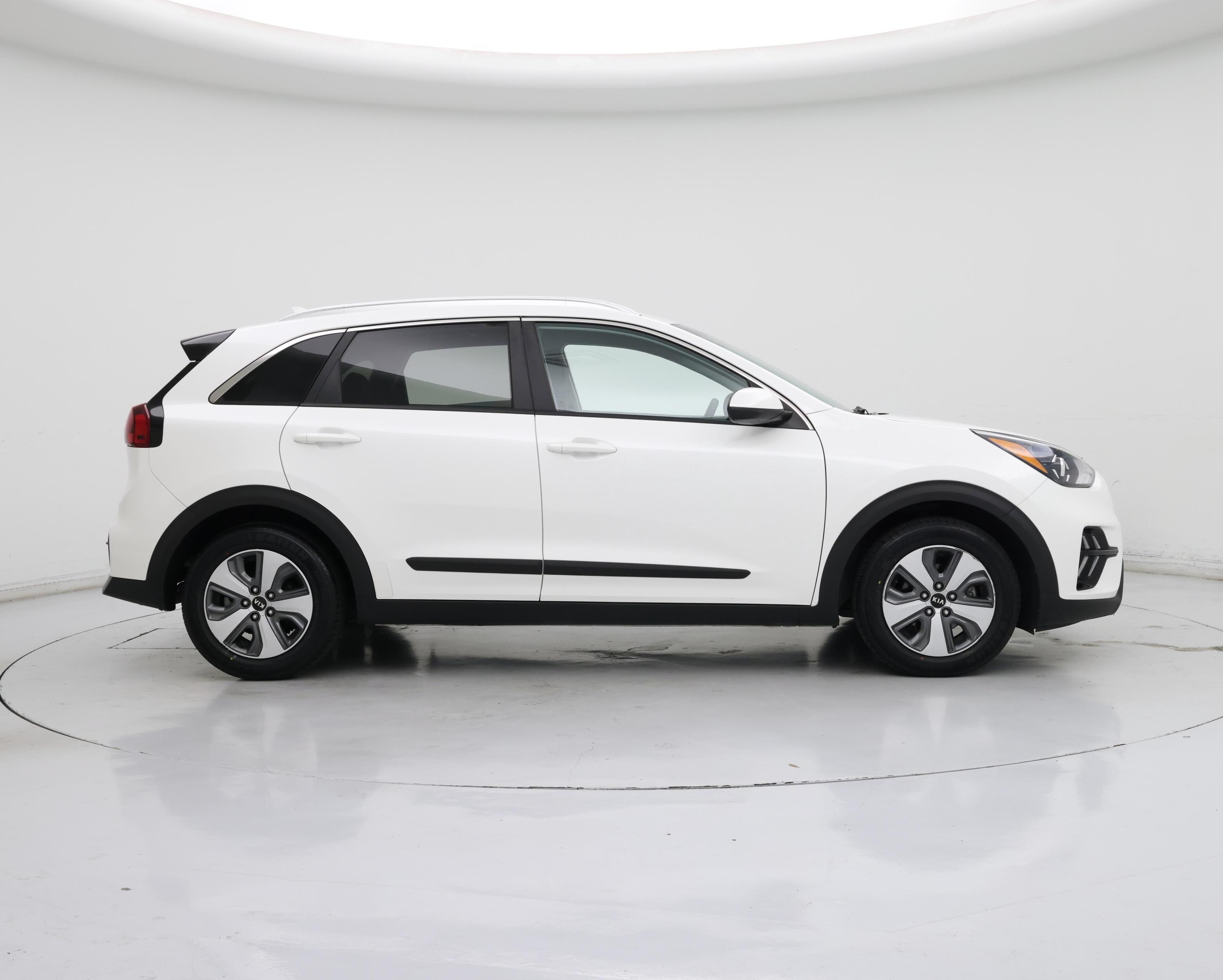 Thumbnail: 2021 Kia Niro - 7