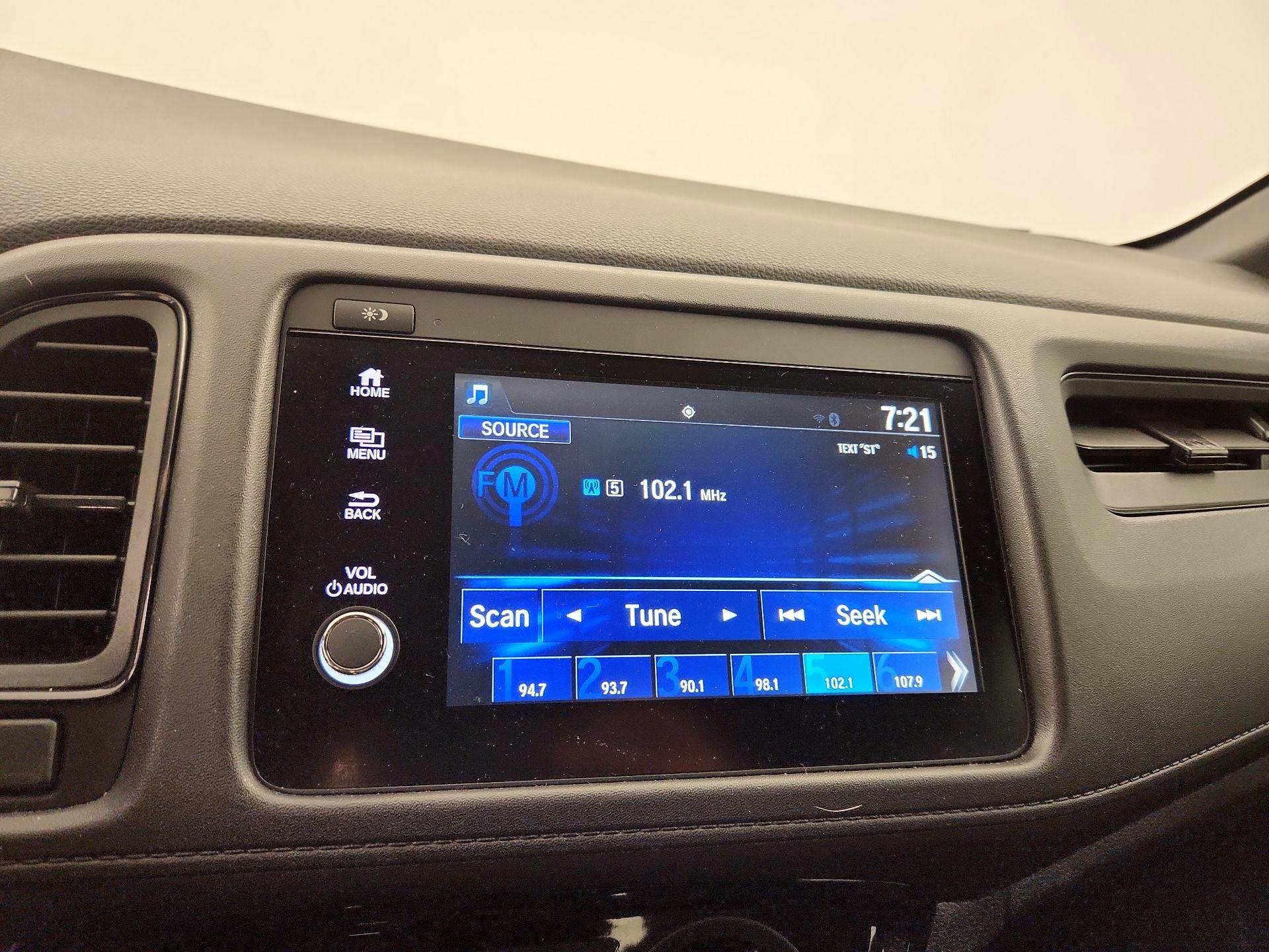 Thumbnail: 2019 Honda HR-V - 15