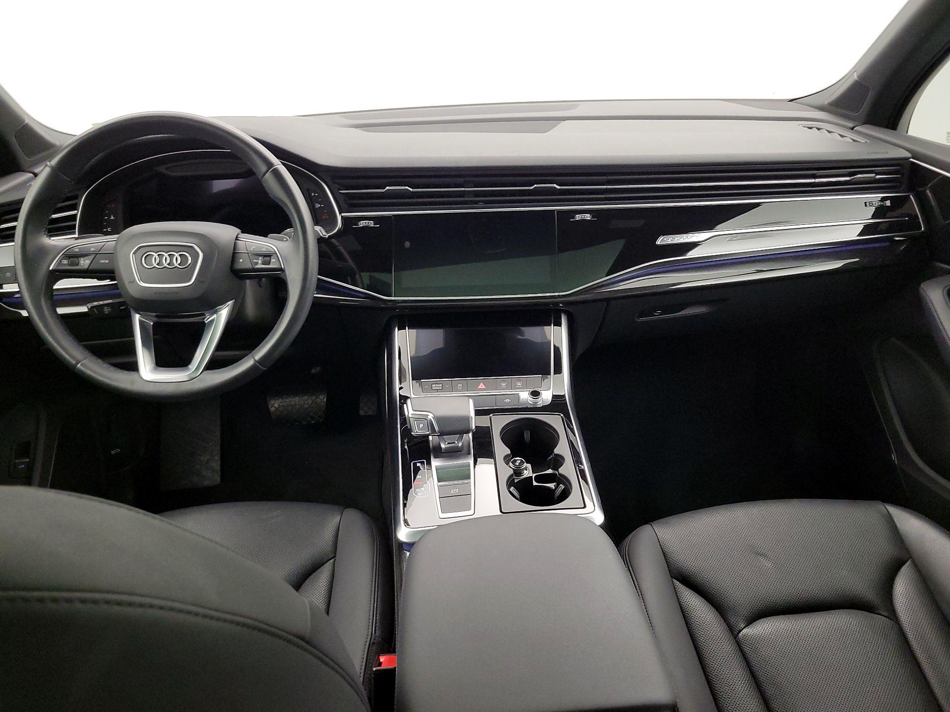 Thumbnail: 2021 Audi Q7 - 9