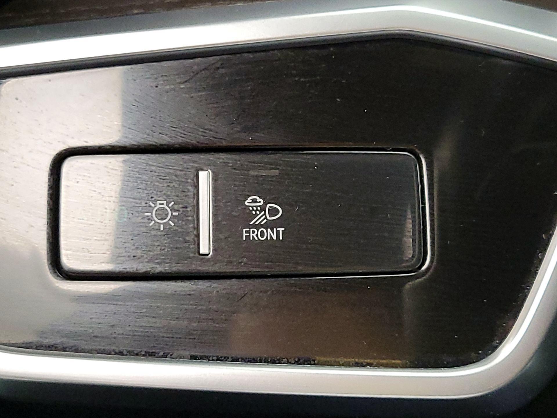 Thumbnail: 2019 Audi A6 - 13