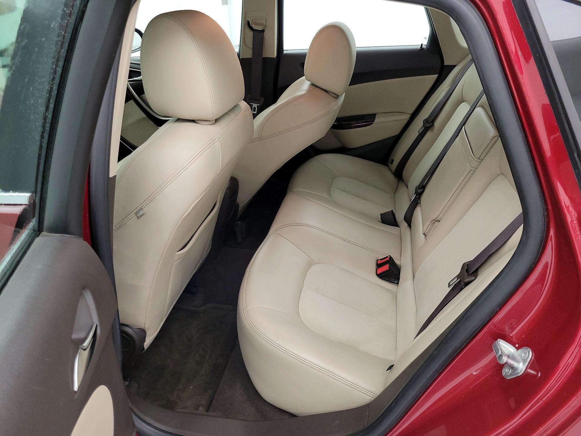 Thumbnail: 2016 Buick Verano - 18