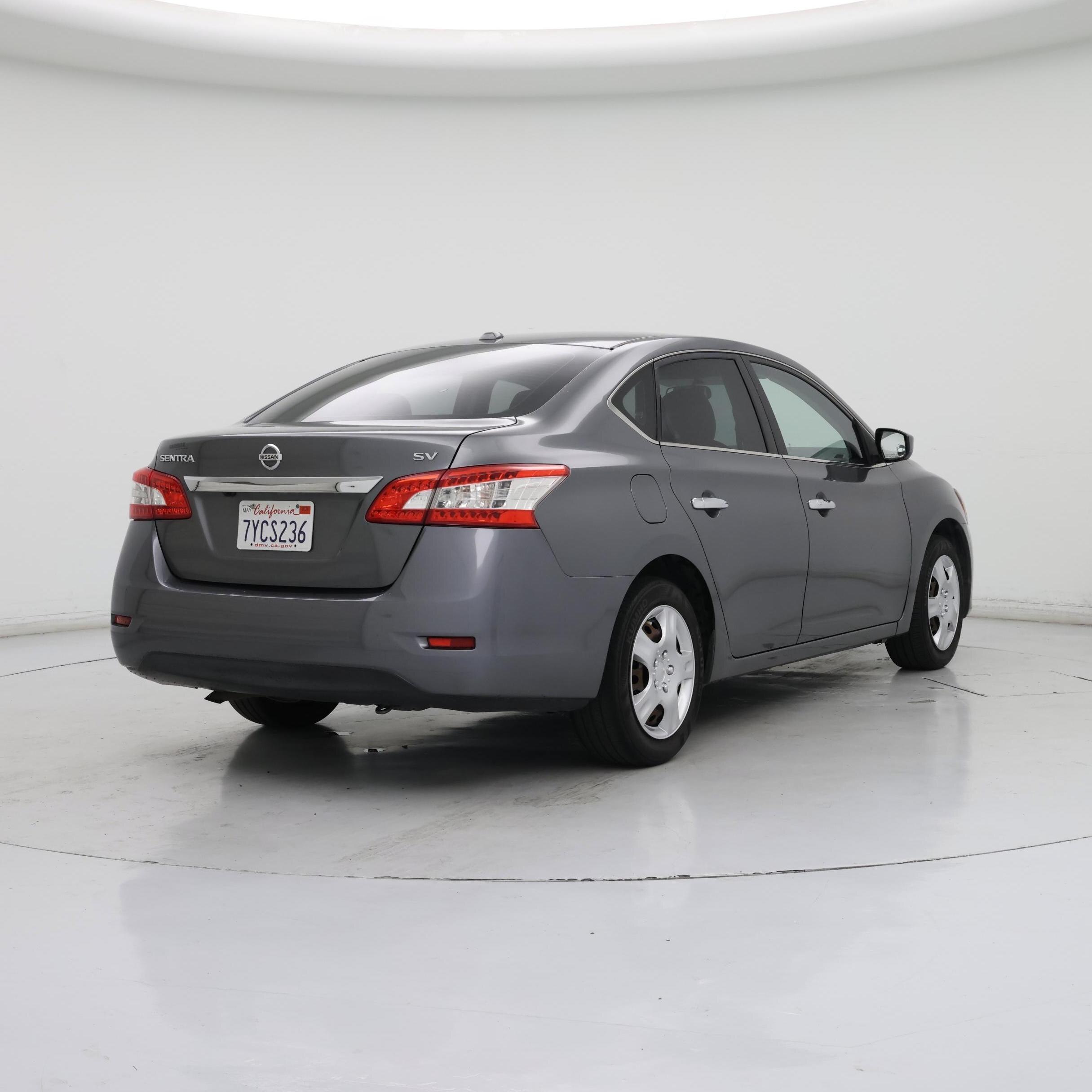 Thumbnail: 2015 Nissan Sentra - 8