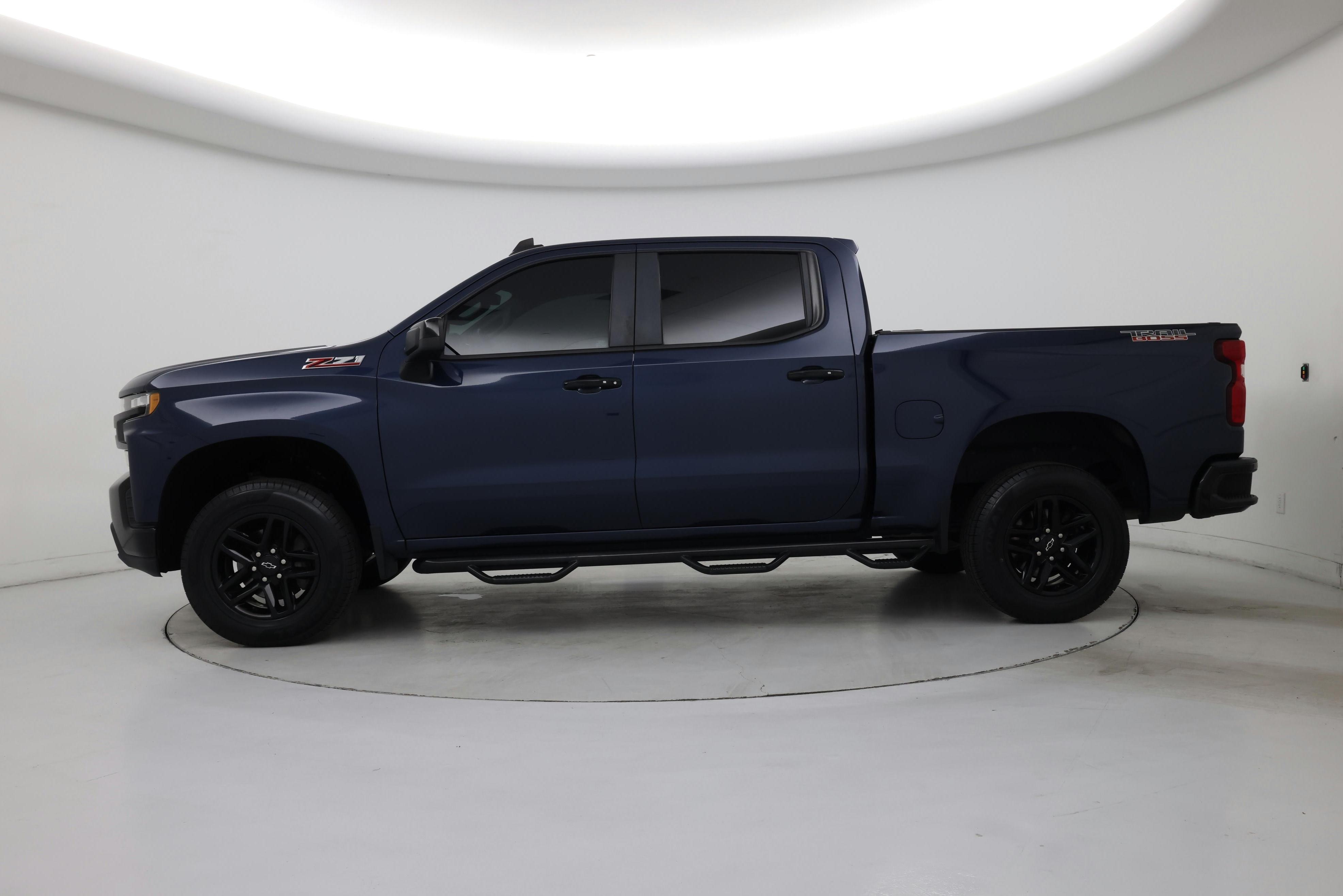 Thumbnail: 2019 Chevrolet Silverado 1500 - 3