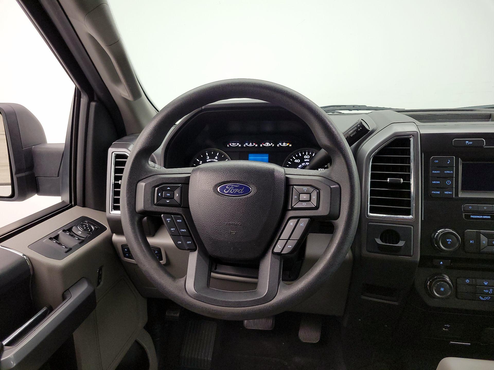 Thumbnail: 2016 Ford F-150 - 10