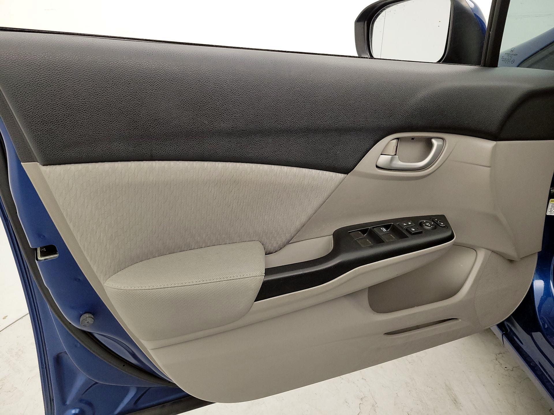 Thumbnail: 2014 Honda Civic - 12