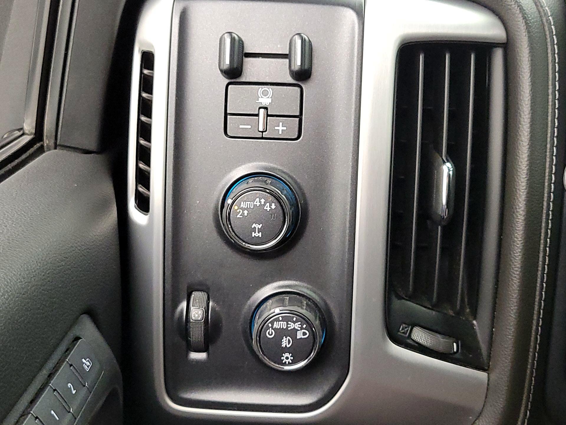 Thumbnail: 2018 GMC Sierra 1500 - 13