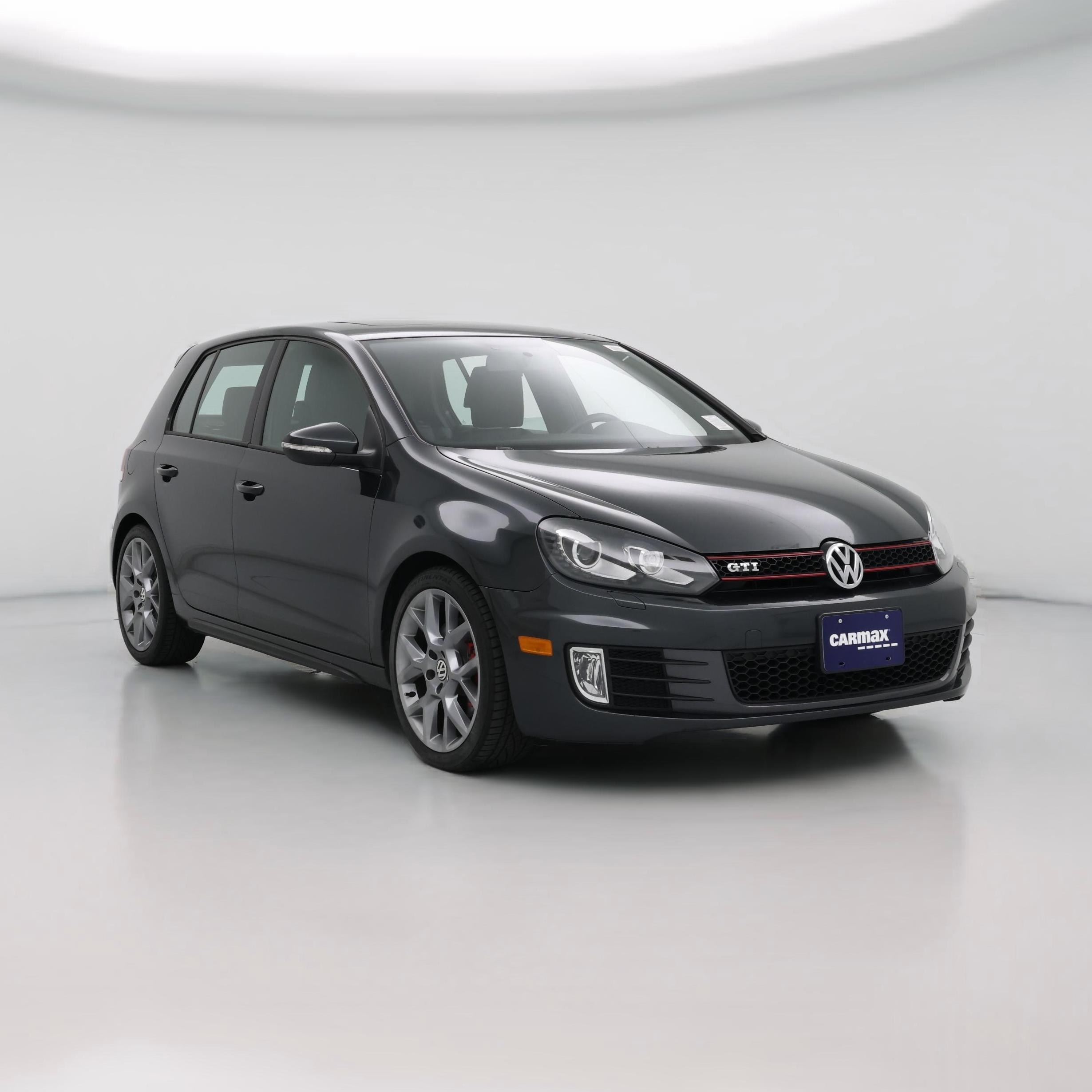 Thumbnail: 2013 Volkswagen Golf - 1