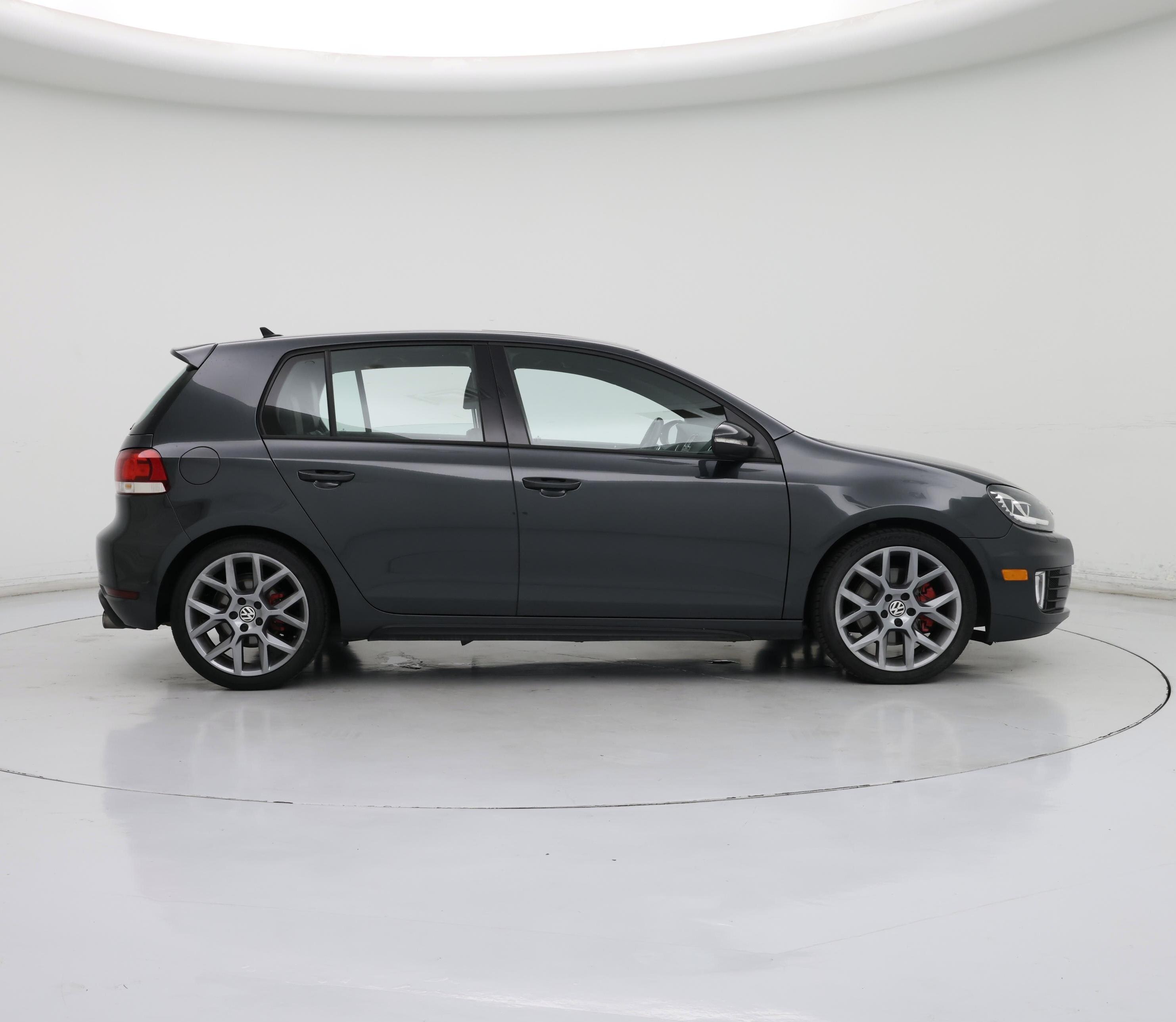 Thumbnail: 2013 Volkswagen Golf - 7