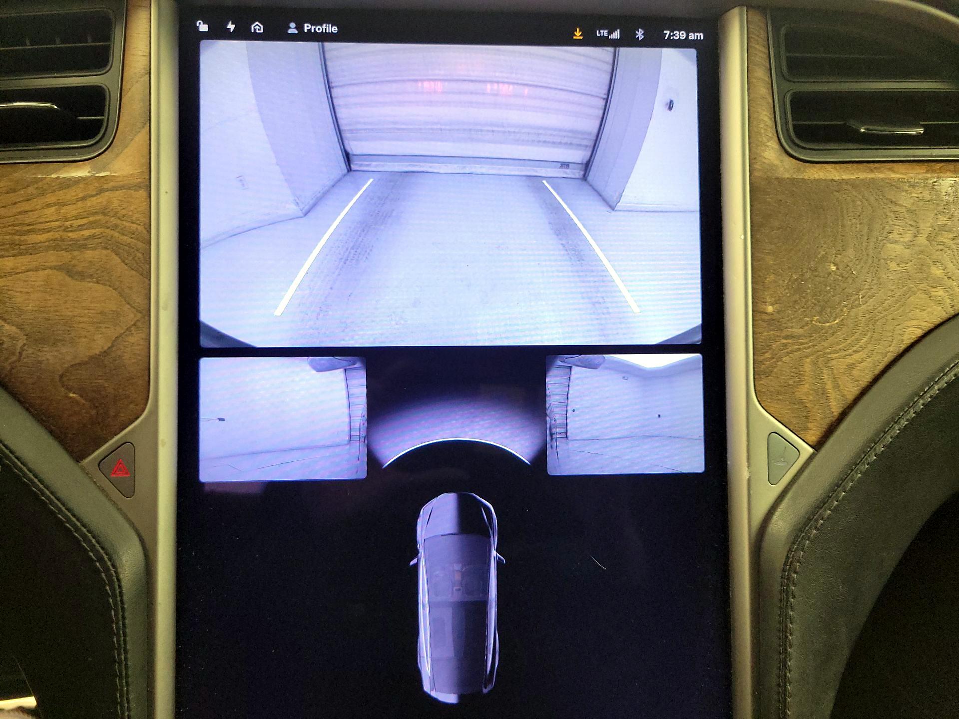 Thumbnail: 2019 Tesla Model X - 14