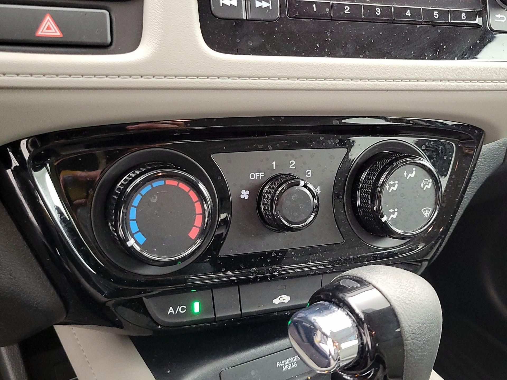 Thumbnail: 2022 Honda HR-V - 16