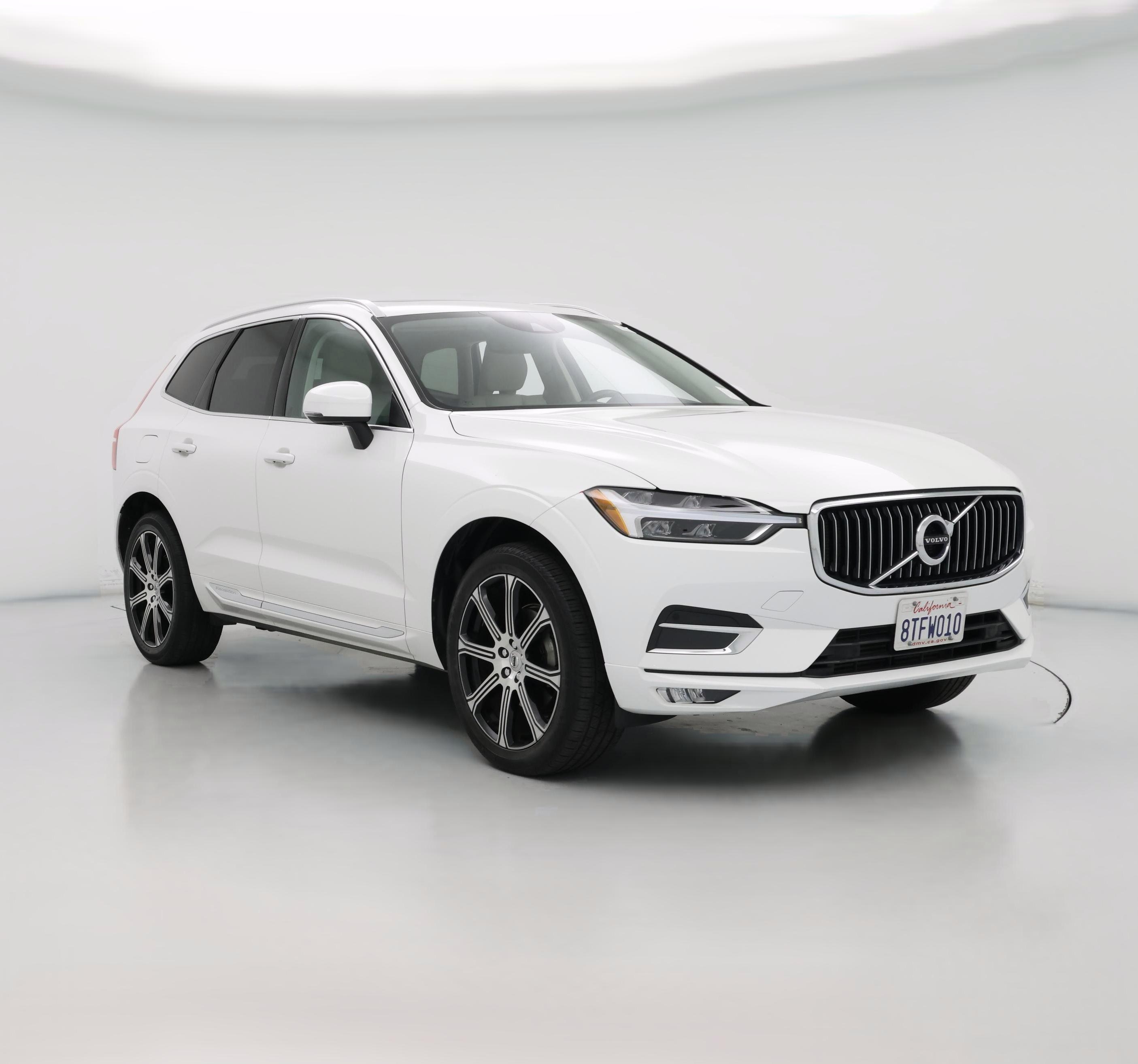 Thumbnail: 2020 Volvo XC60 - 1
