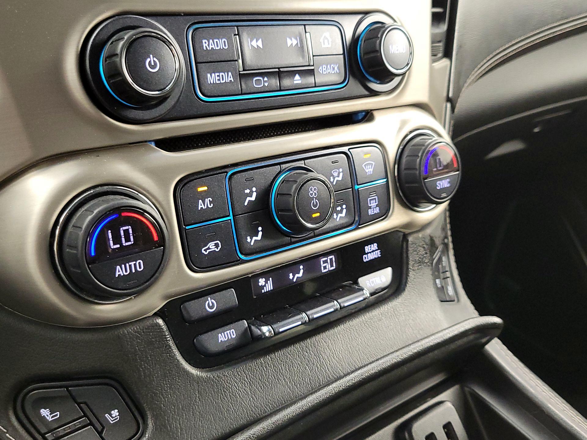 Thumbnail: 2019 GMC Yukon - 17