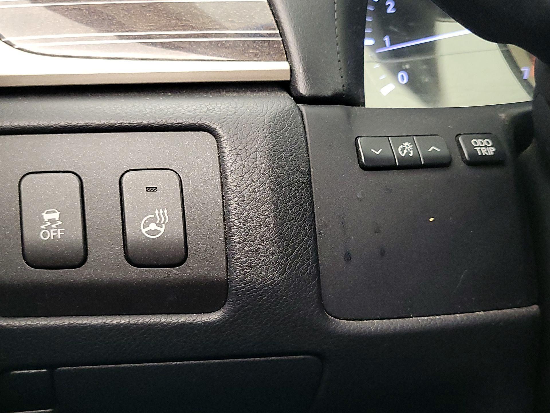 Thumbnail: 2016 Lexus GS - 13