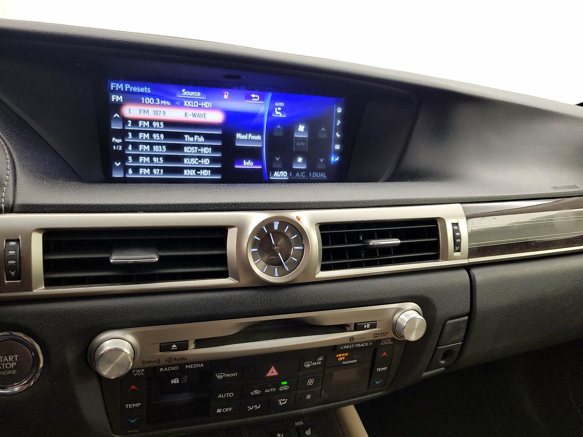 Thumbnail: 2016 Lexus GS - 16